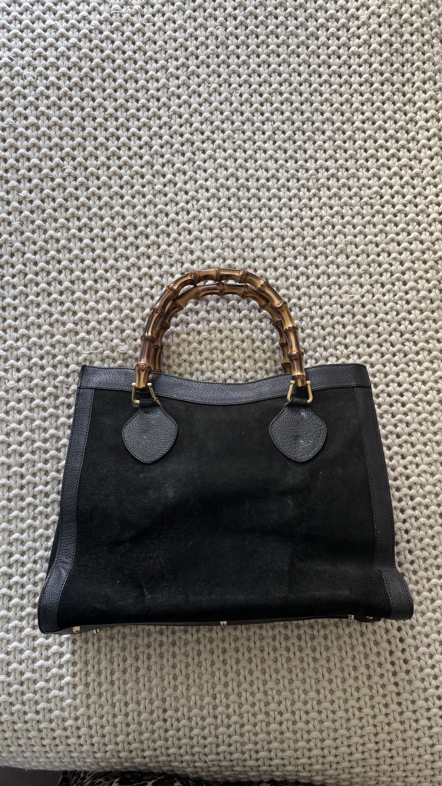 Gucci Vintage Bamboo Black Suede and Leather Gucci Handbag Size ONE SIZE - 2 Thumbnail