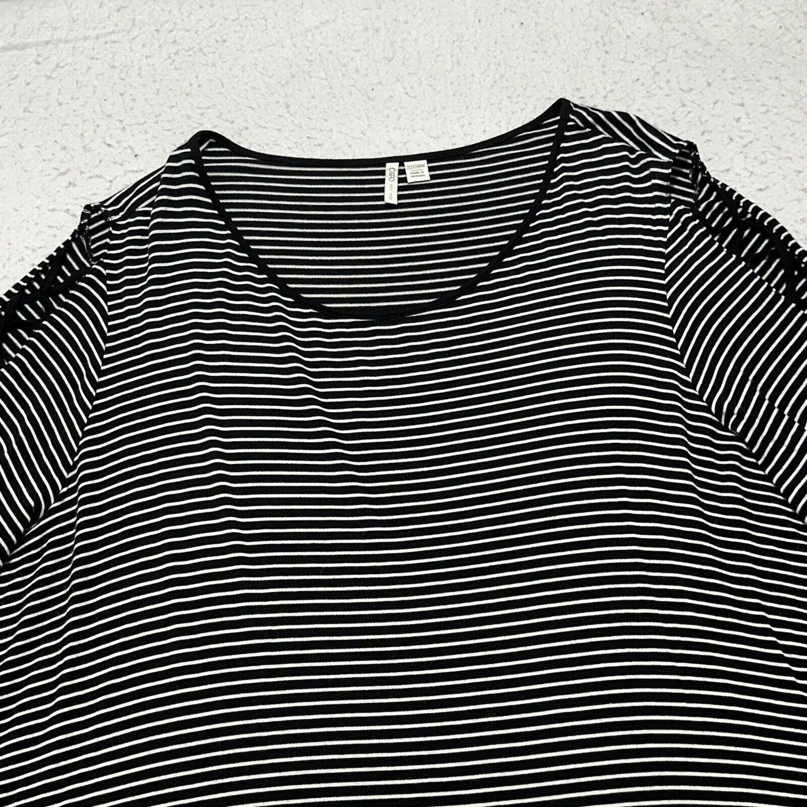 Other Cato 22/24W Lightweight Black White Striped Blouse Top Size 4XL / US 24-26 - 2 Thumbnail