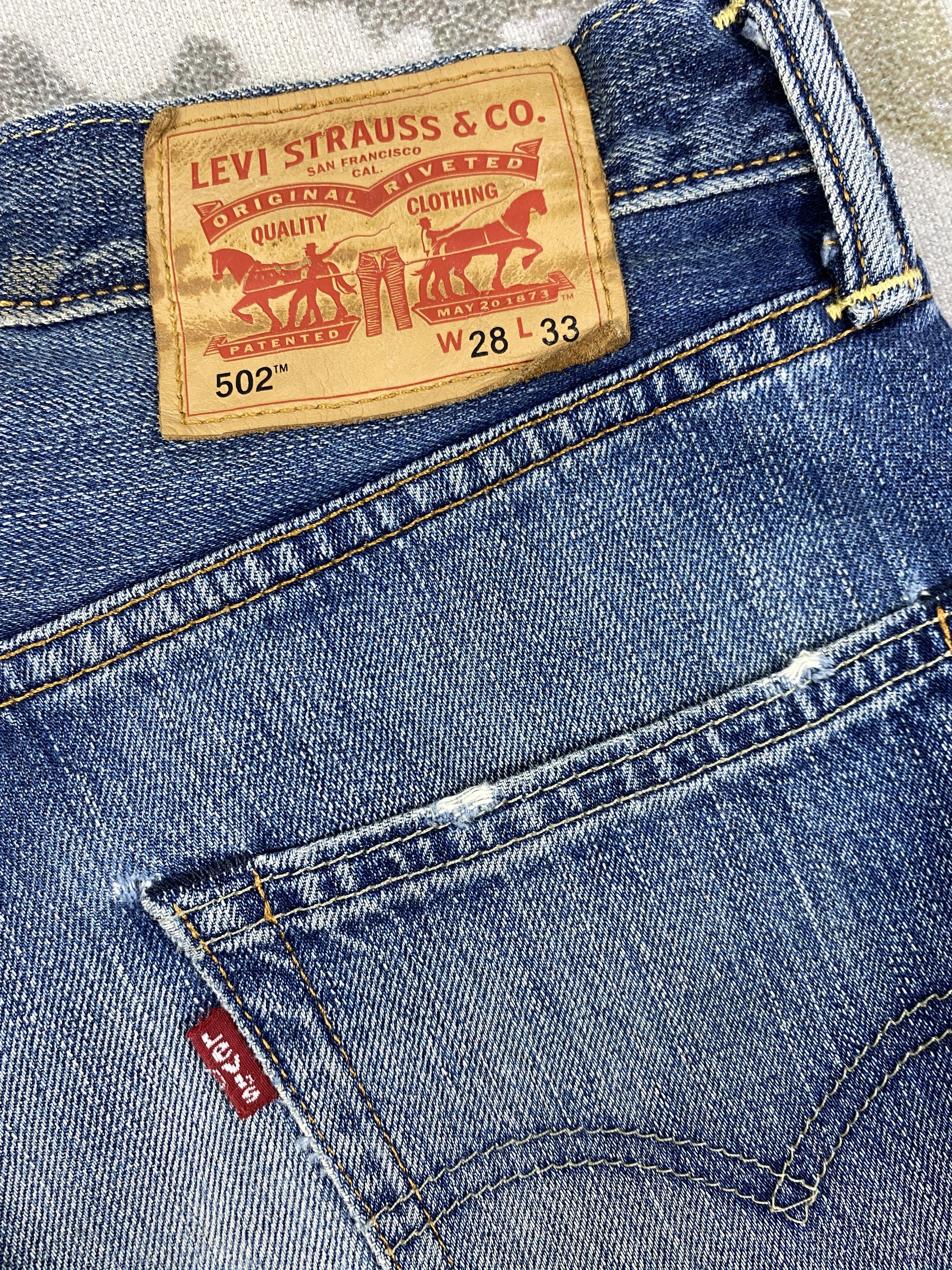 Levi's Distressed Blue Levi's 502 Jeans 29x27.5 Denim -SJ155 Size US 29 - 14 Thumbnail