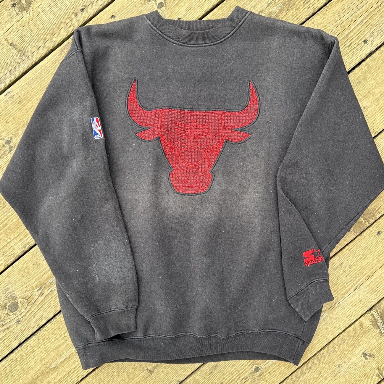 Vintage 90s Chicago Bulls Starter Crewneck XL Sun Faded