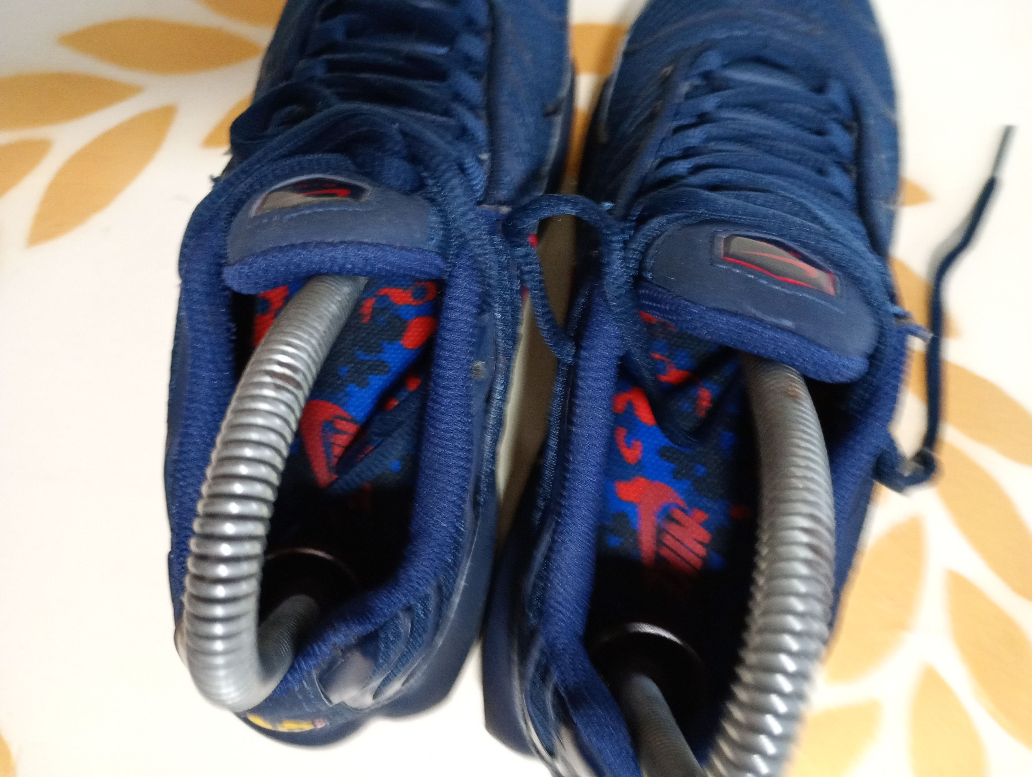 Nike Nike Air Max Plus GS Tn Sneakers 655020-464 Size US 4.5 / IT 34.5 - 19 Thumbnail