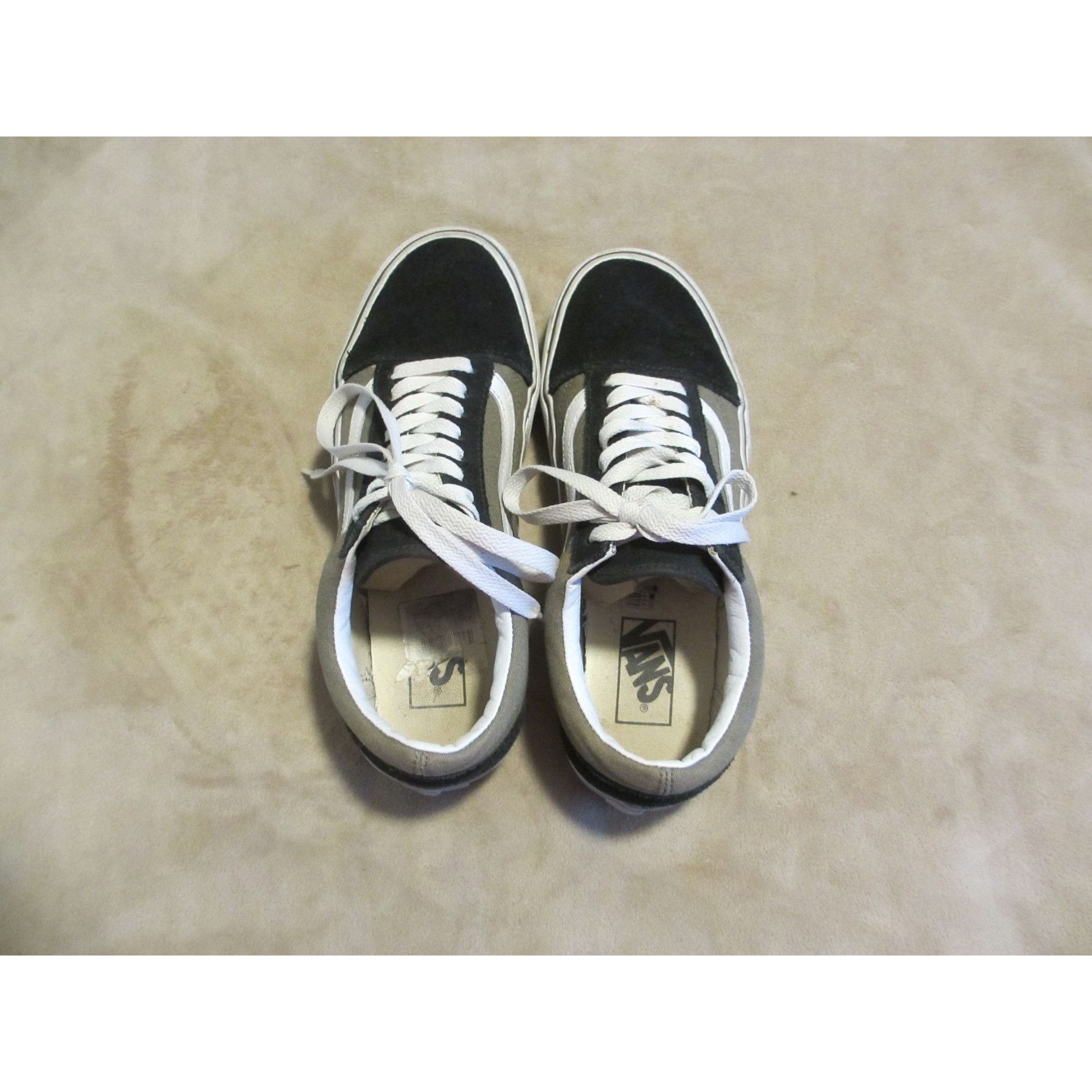 Vans Vans Old Skool Black & White Low-Top Sneakers Womens size 8 Size US 8 / IT 38 - 4 Thumbnail