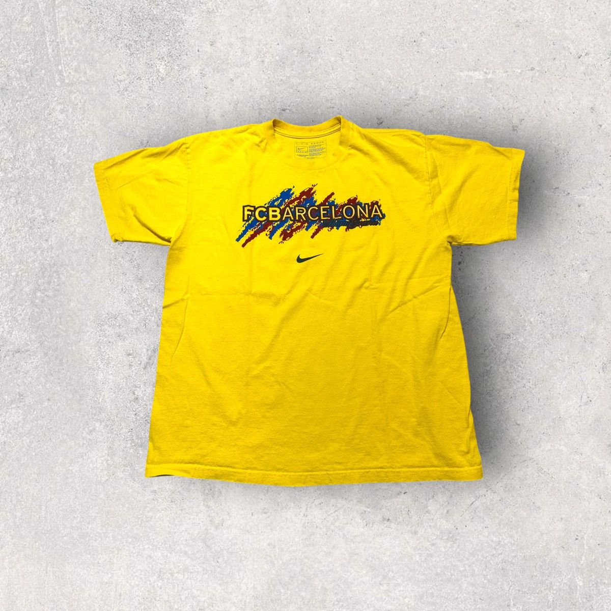 Nike Barcelona tee Size US M / EU 48-50 / 2 - 1 Thumbnail