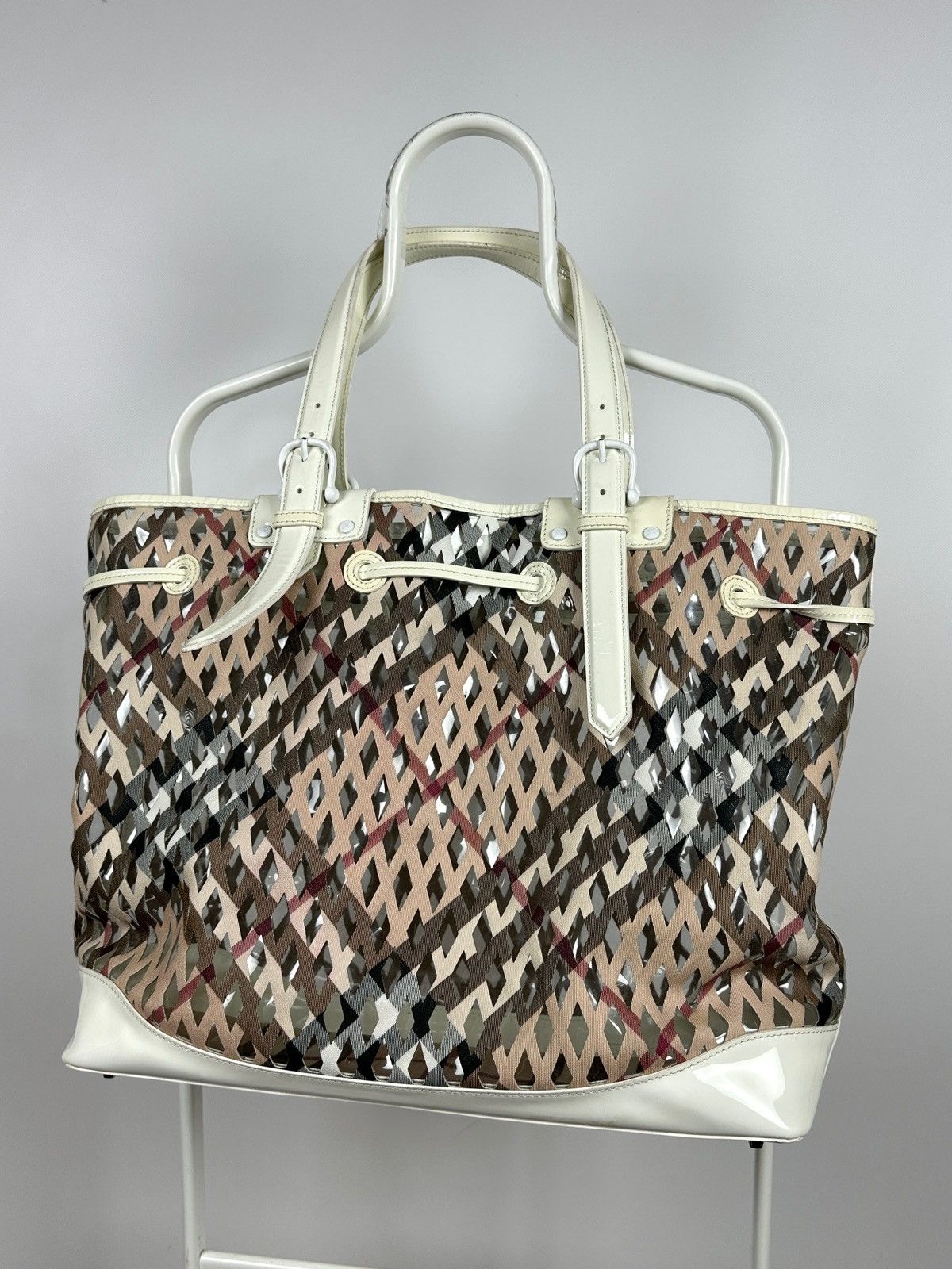 Burberry Vintage Burberry Supernova Check Net Bucket PVC Shoulder Bag Size ONE SIZE - 2 Thumbnail