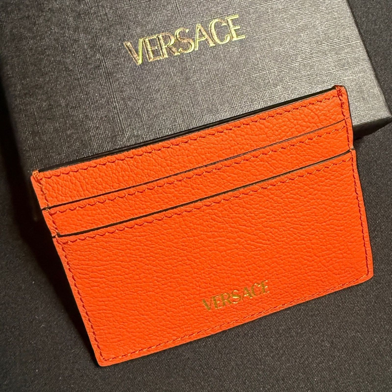 Versace Versace Vibrant Orange Card Holder with Gold Medusa Size ONE SIZE - 3 Thumbnail