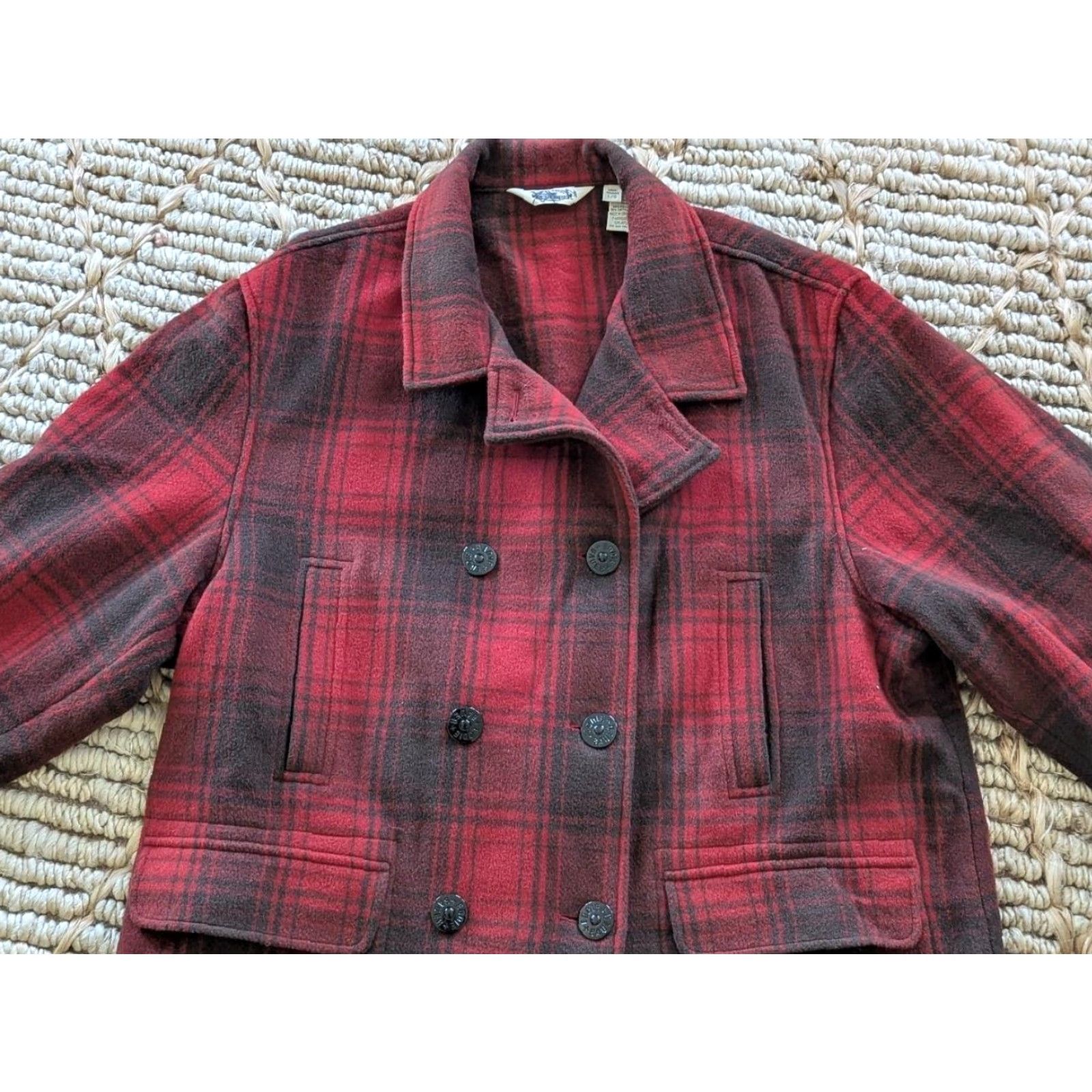 Eddie Bauer VINTAGE Eddie Bauer jacket coat / Buffalo plaid wool baggy mens L Red 48" chest 1990s button front Mackinaw plaid grunge style Size US L / EU 52-54 / 3 - 3 Thumbnail