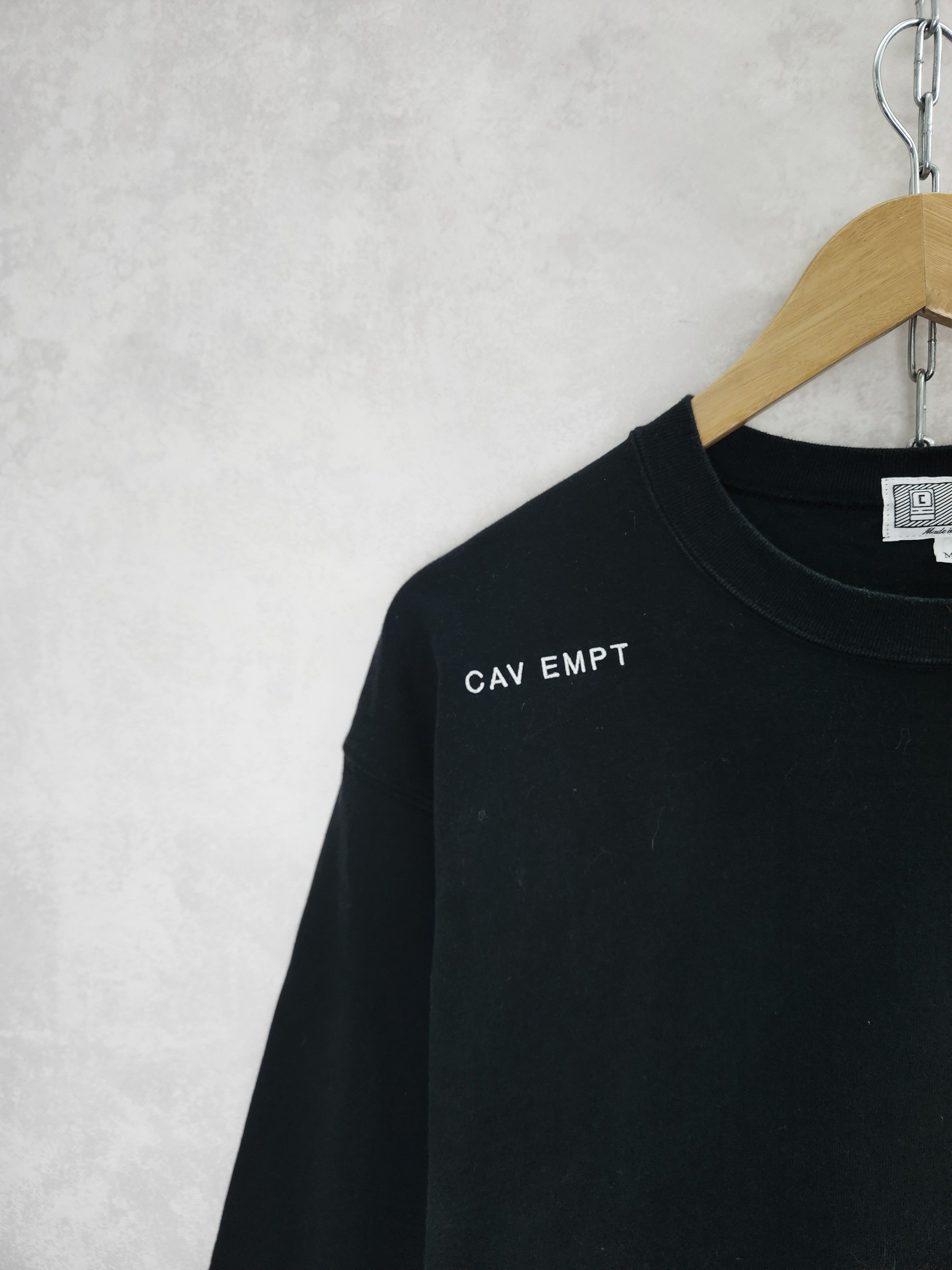 Cav Empt Cav empt black long sleeve planet logo size M Size US M / EU 48-50 / 2 - 5 Thumbnail