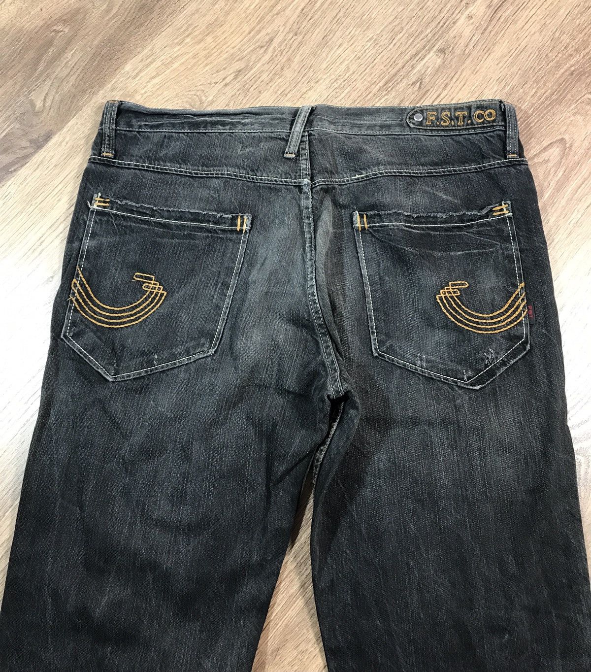 Japanese Brand × Vintage Vintage Distressed Denim Pants Jeans Size US 41 - 10 Thumbnail
