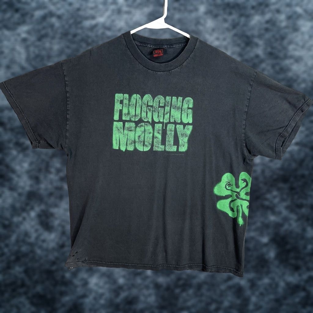 Vintage VINTAGE Cinder Block T Shirt Band Adult Large Black Men 1990s Flogging Molly Graphic Tee Mens Large Black 1990s Concert Merch Size US L / EU 52-54 / 3 - 1 Thumbnail