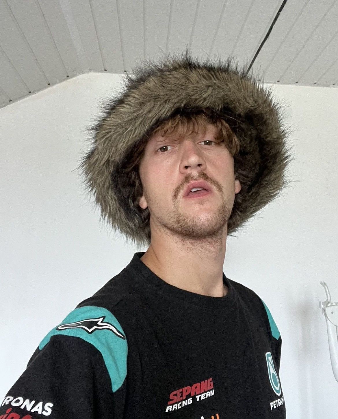 Hysteric Glamour Japanese fur bucket hat Size ONE SIZE - 2 Thumbnail