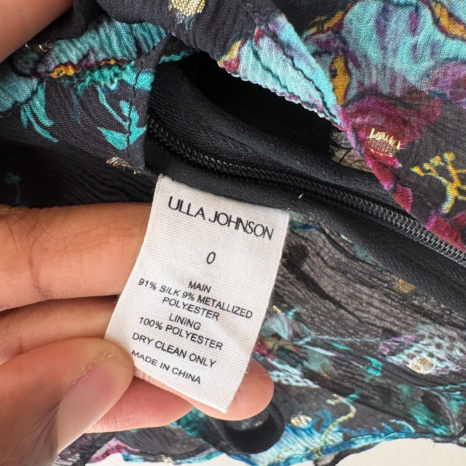 Ulla Johnson Ulla Johnson Amabel Silk Floral Ruched Crop Top Black Size 0 Size S / US 4 / IT 40 - 9 Thumbnail