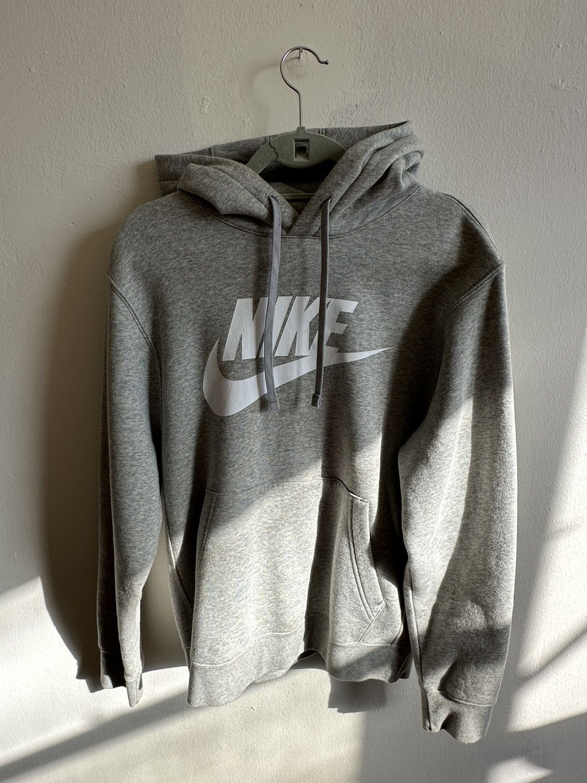 Nike Nike Graphic Grey Pullover Hoodie Size US S / EU 44-46 / 1 - 1 Thumbnail