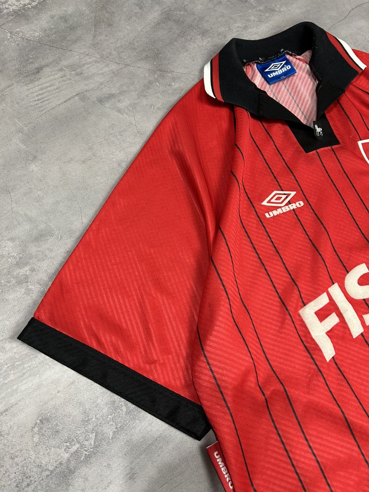 Umbro Ipswich Town Soccer Jersey Umbro Football Shirt RARE 1993/95 Size US XXL / EU 58 / 5 - 6 Thumbnail
