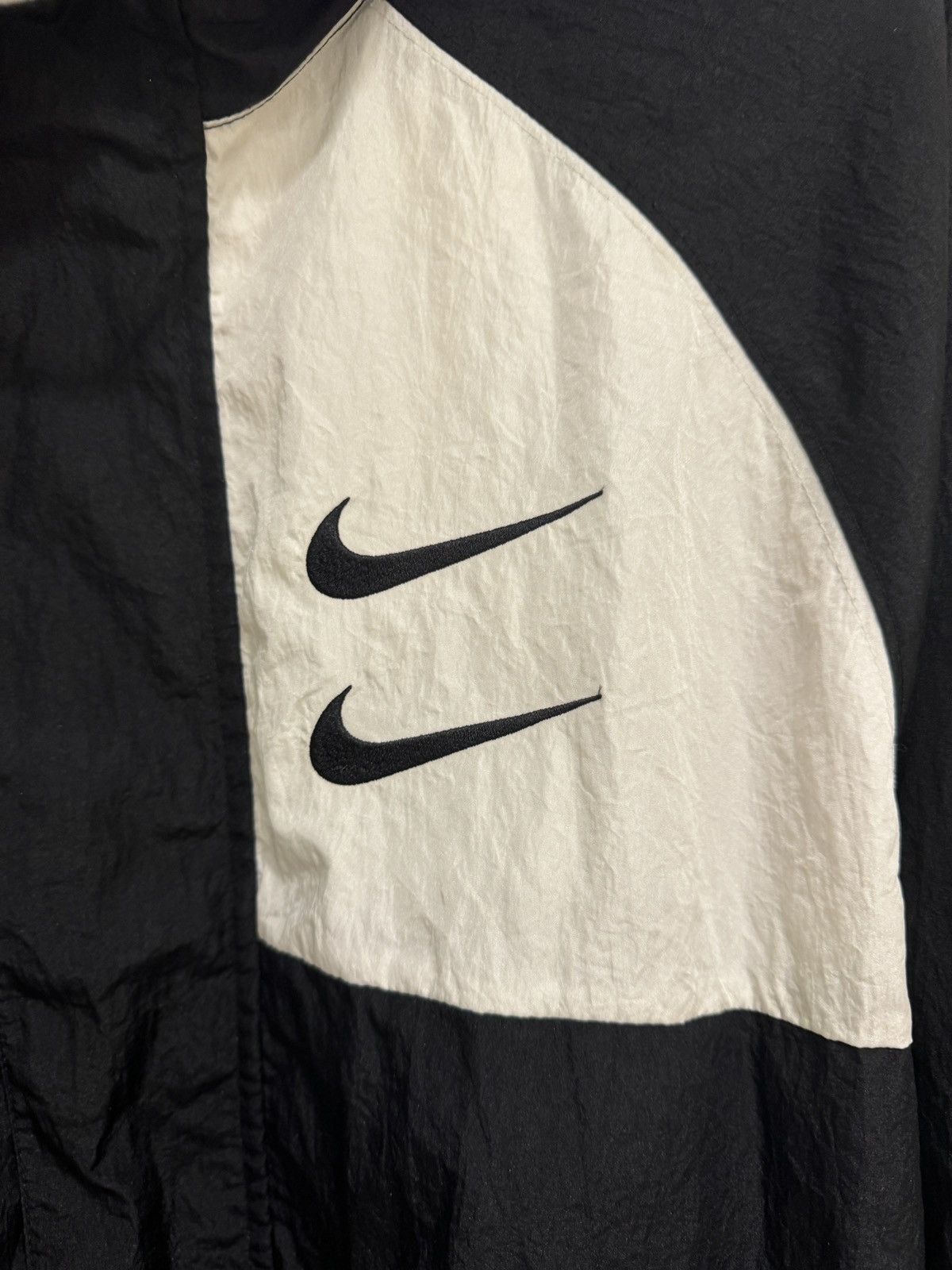 Nike NIKE DOUBLE SWOOSH JACKET LARGE Size US L / EU 52-54 / 3 - 3 Thumbnail
