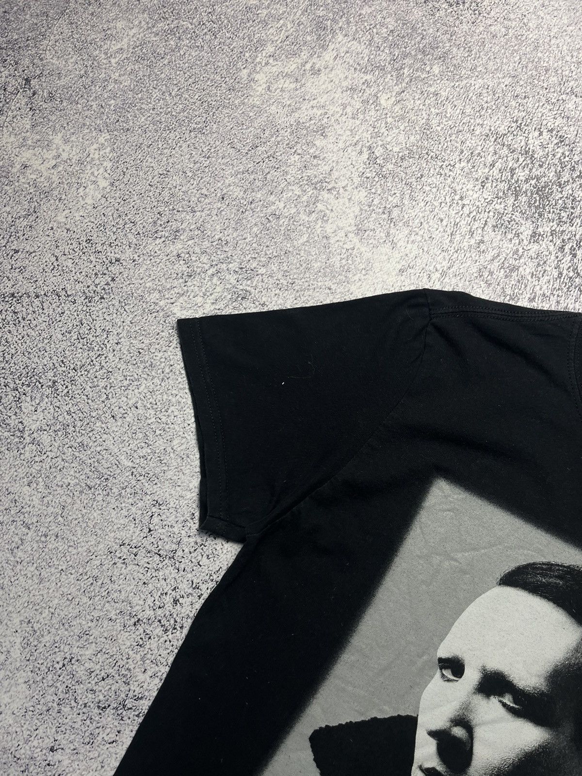 Band Tees Marilyn Manson Heaven Upside Down 2017 Tour T Shirt Size US M / EU 48-50 / 2 - 7 Thumbnail