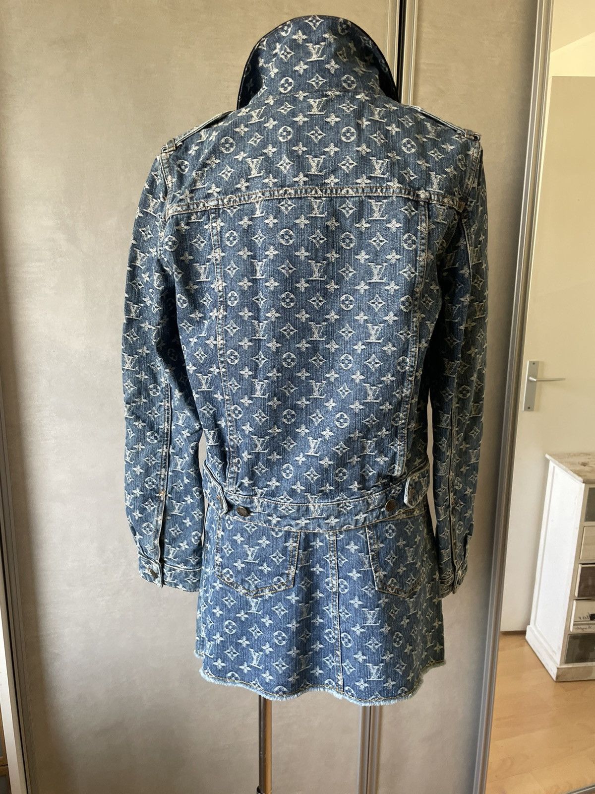 Louis Vuitton LOUIS VUITTON MONOGRAM VEST AND SKIRT Size S / US 4 / IT 40 - 6 Thumbnail