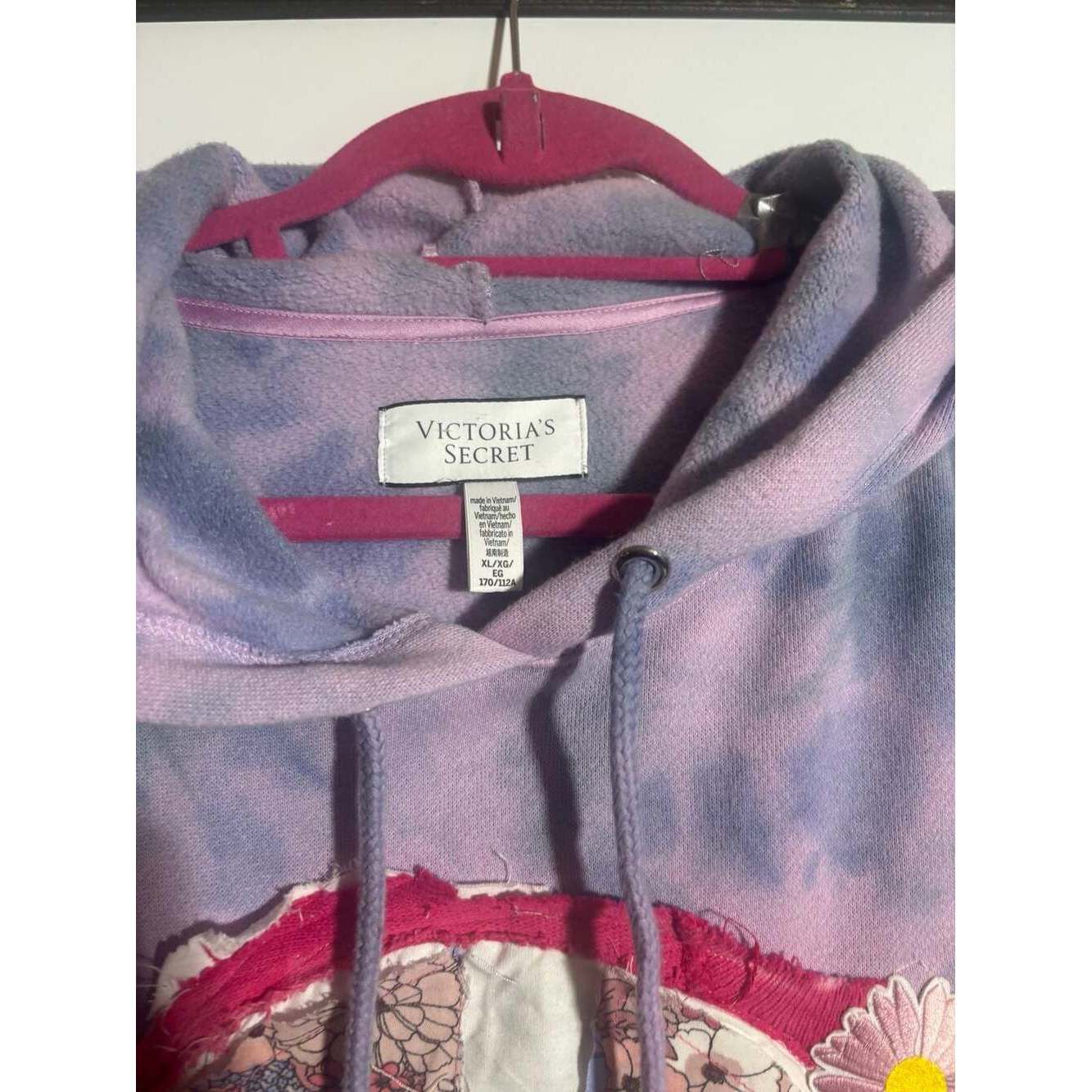 Victoria's Secret Victoria's Secret Upcycled Tie-Dye Peace Sign Patchwork Crop Size XL / US 12-14 / IT 48-50 - 2 Thumbnail