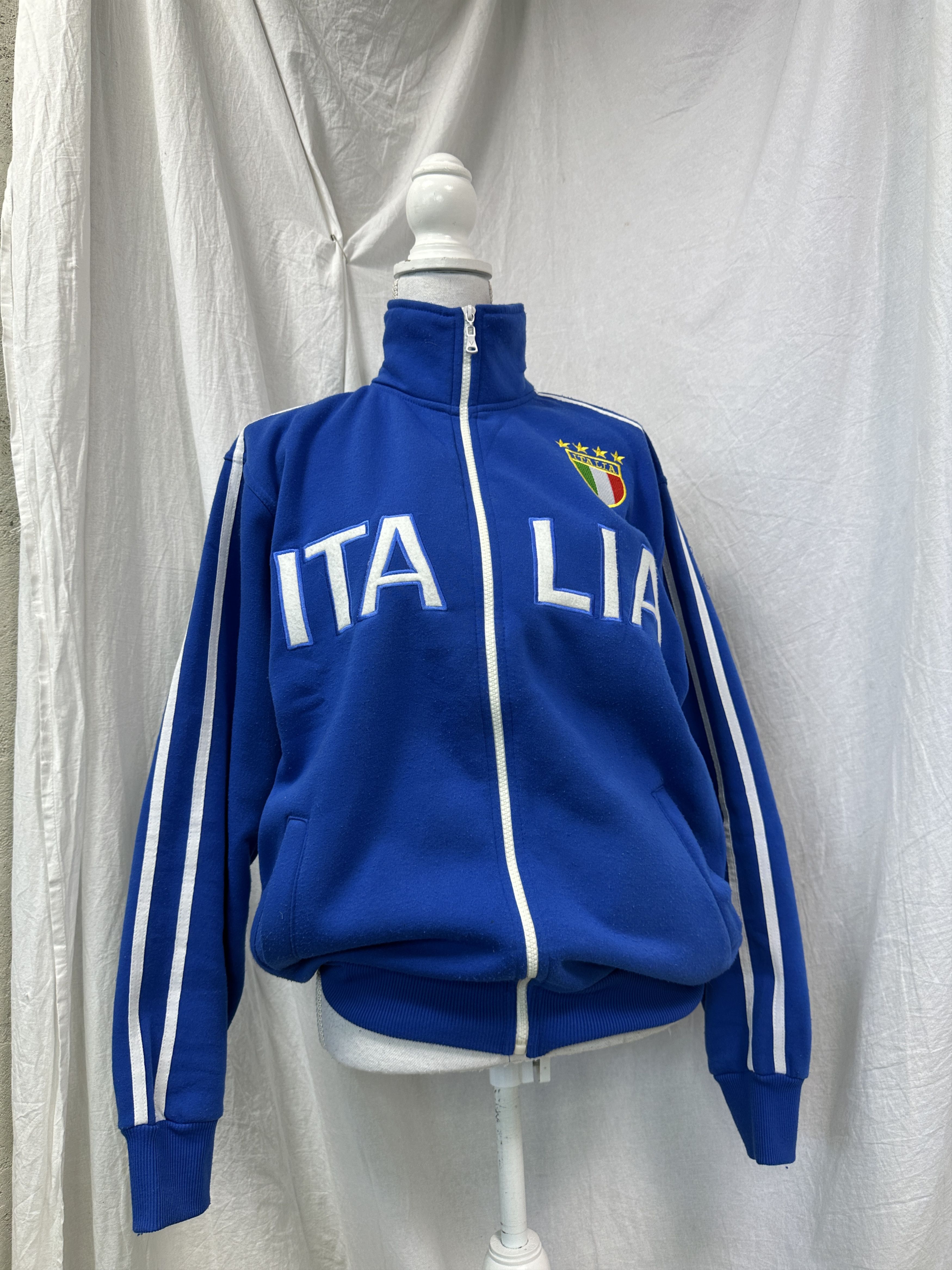 Vintage Vintage Streetwear Sporty Italy Blokecore Sweatshirt 00s Size US M / EU 48-50 / 2 - 1 Thumbnail