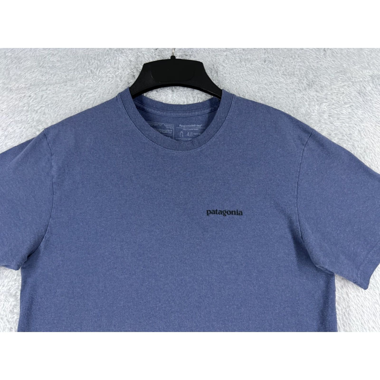 Patagonia Patagonia Shirt Men Medium Blue Short Sleeve Crew Neck Cotton Blend 39174 Size US M / EU 48-50 / 2 - 4 Thumbnail