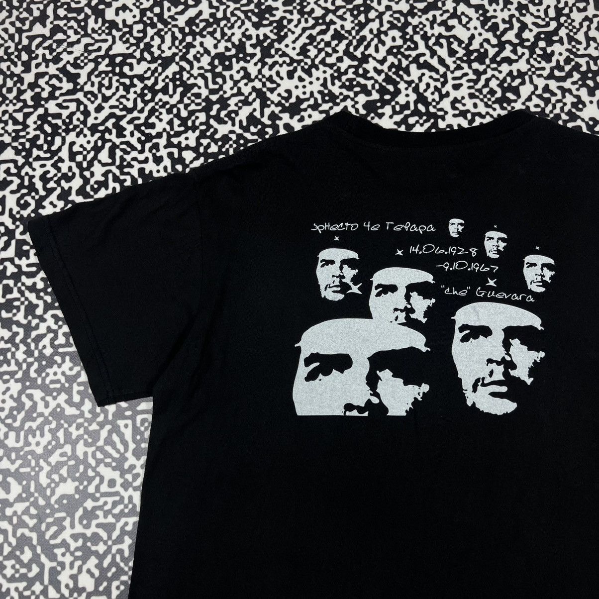 Vintage Vintage 00s Che Guevara Band Revolution Rage Style T-shirt Size US M / EU 48-50 / 2 - 9 Thumbnail