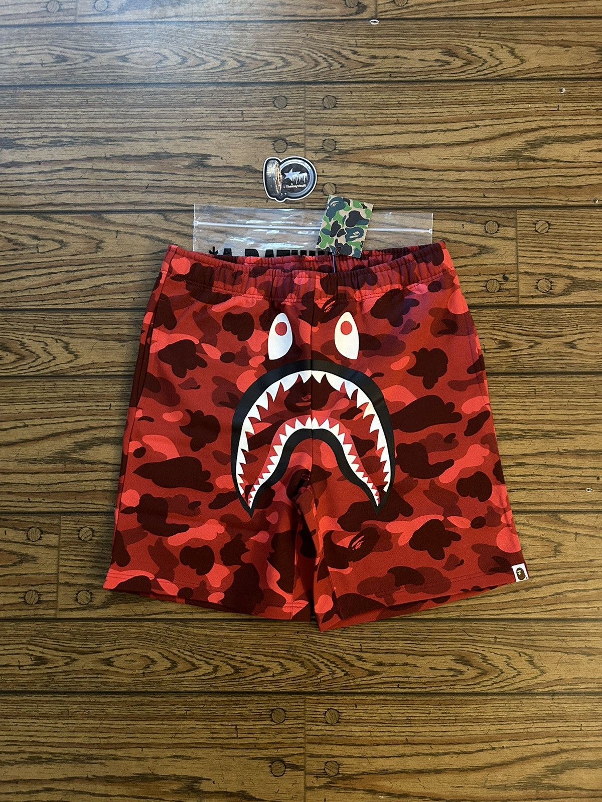 Bape shorts red and camo best sale