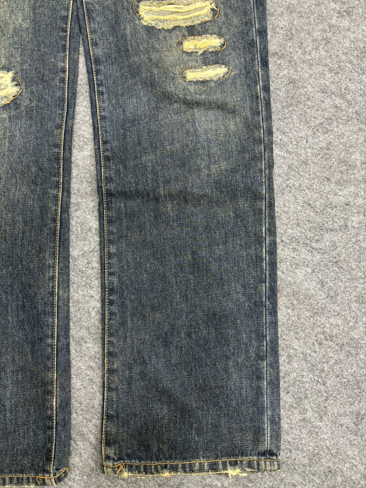 Designer SMITH's Distressed Rip&Repair Rare Sick Dope Denim F552 Size US 30 / EU 46 - 8 Thumbnail