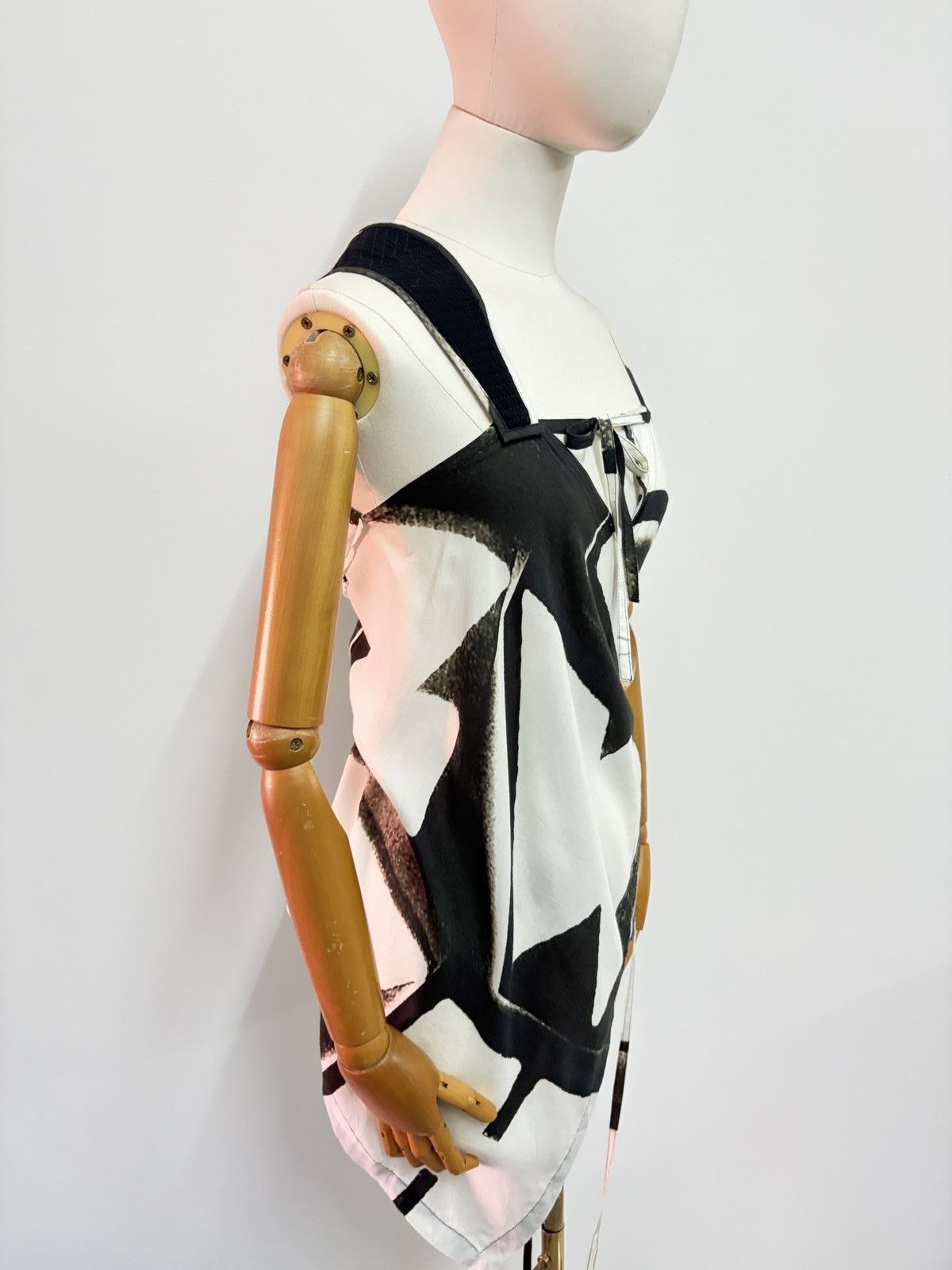 Ann Demeulemeester Ann Demeulemeester SS2011 abstract printed wrapped blouse Size XS / US 0-2 / IT 36-38 - 21 Thumbnail