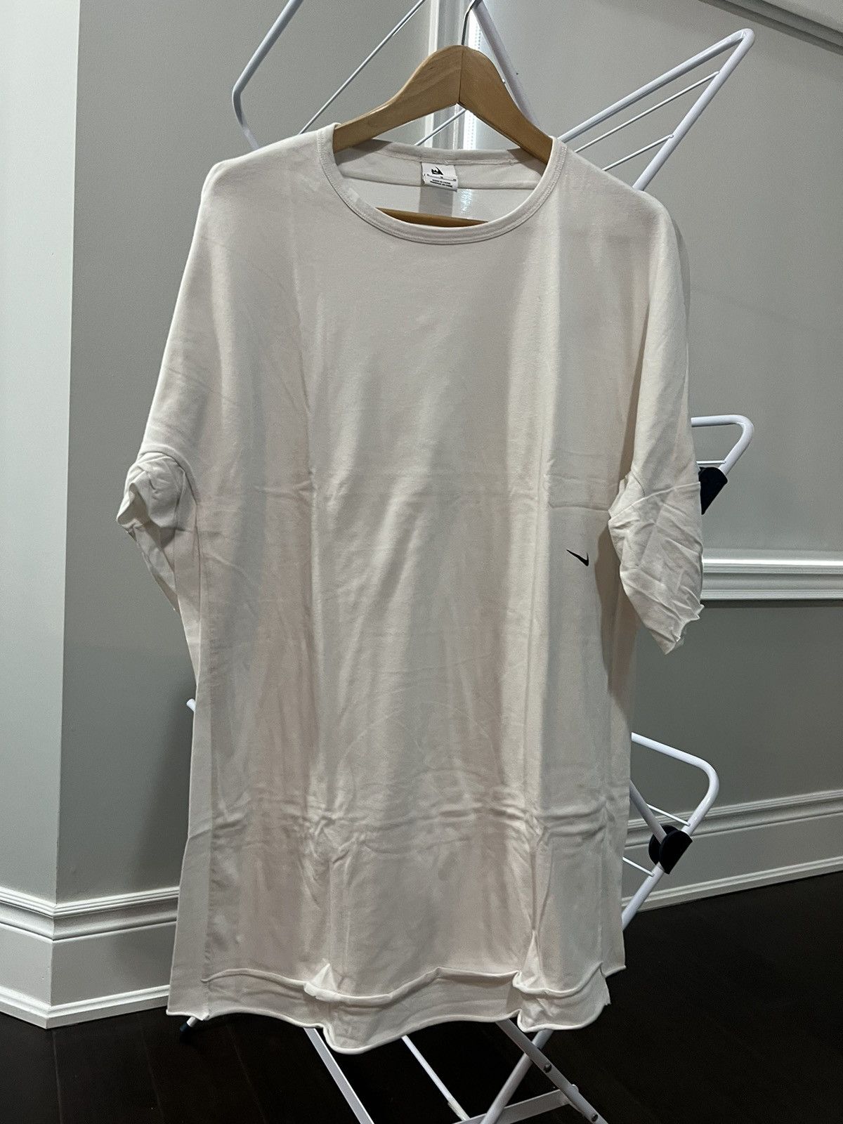 nikelab vintage swoosh tee