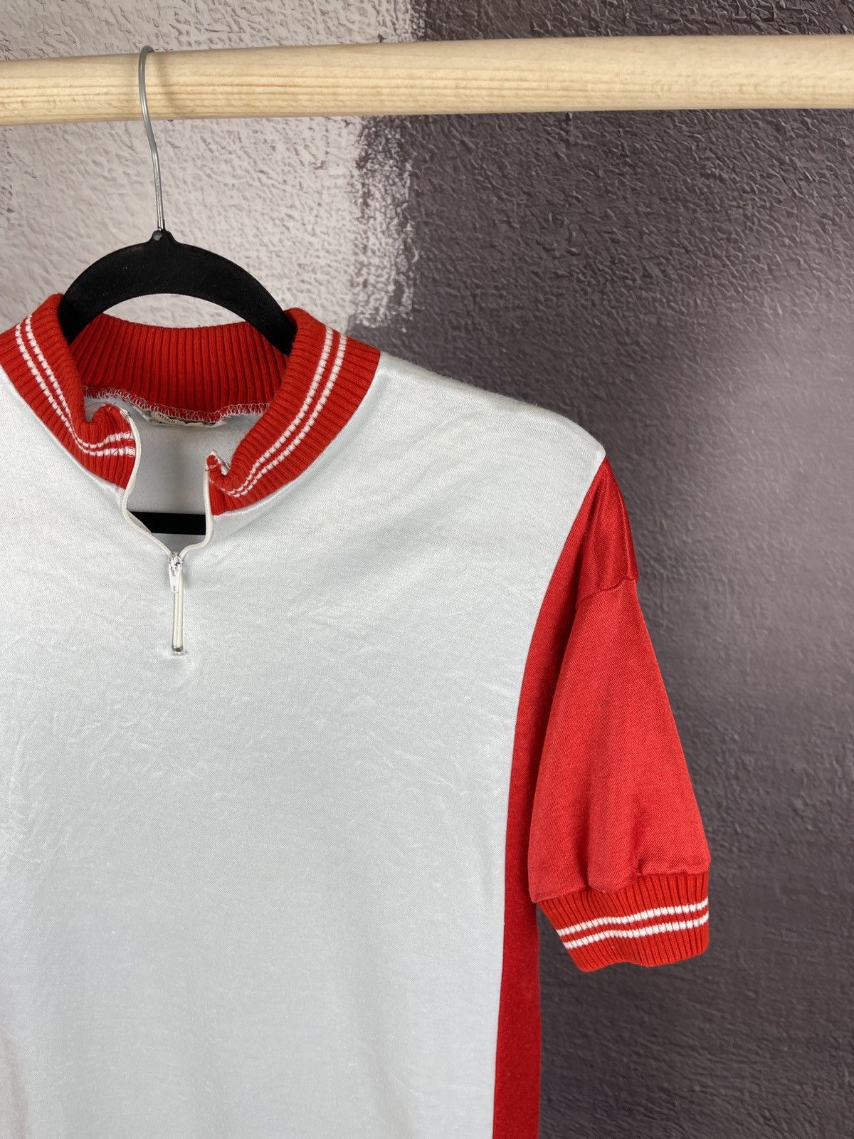 Vintage Radsport Fink vintage 70s 80s made in Belgium cycle jersey Size US L / EU 52-54 / 3 - 7 Thumbnail