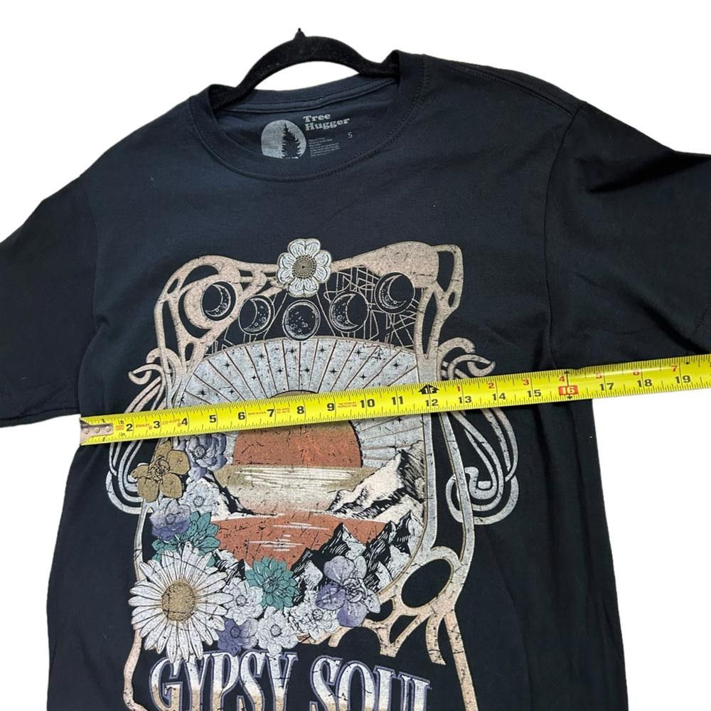 Designer Tree Hugger l Gypsy Soul Festival Boho Graphic Tee Small Size S / US 4 / IT 40 - 5 Thumbnail