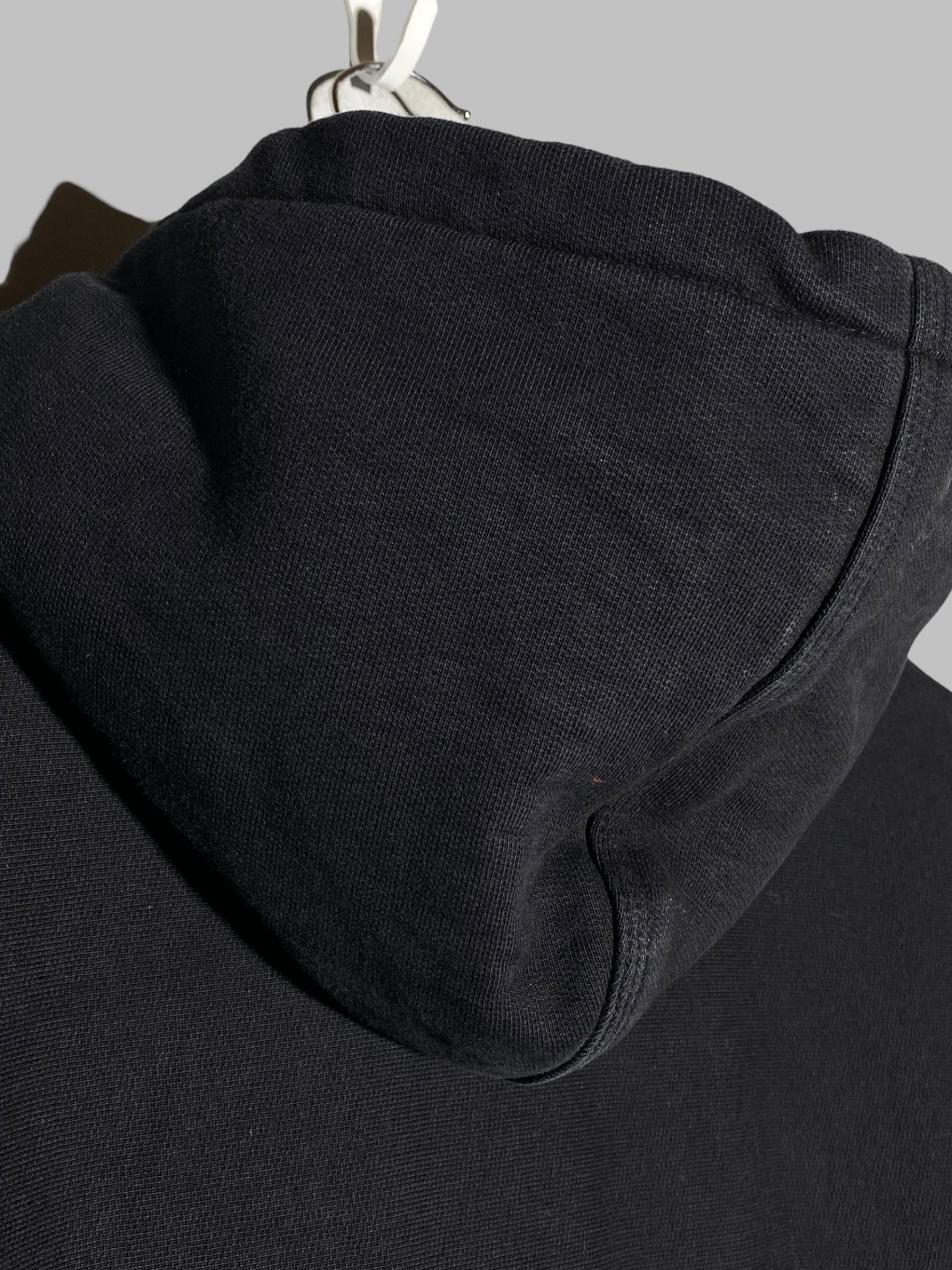 Carhartt 🔥 00s CARHARTT TOTAL BLACK AMERICAN SCRIPT HOODIE Y2K STYLE Size US M / EU 48-50 / 2 - 6 Thumbnail