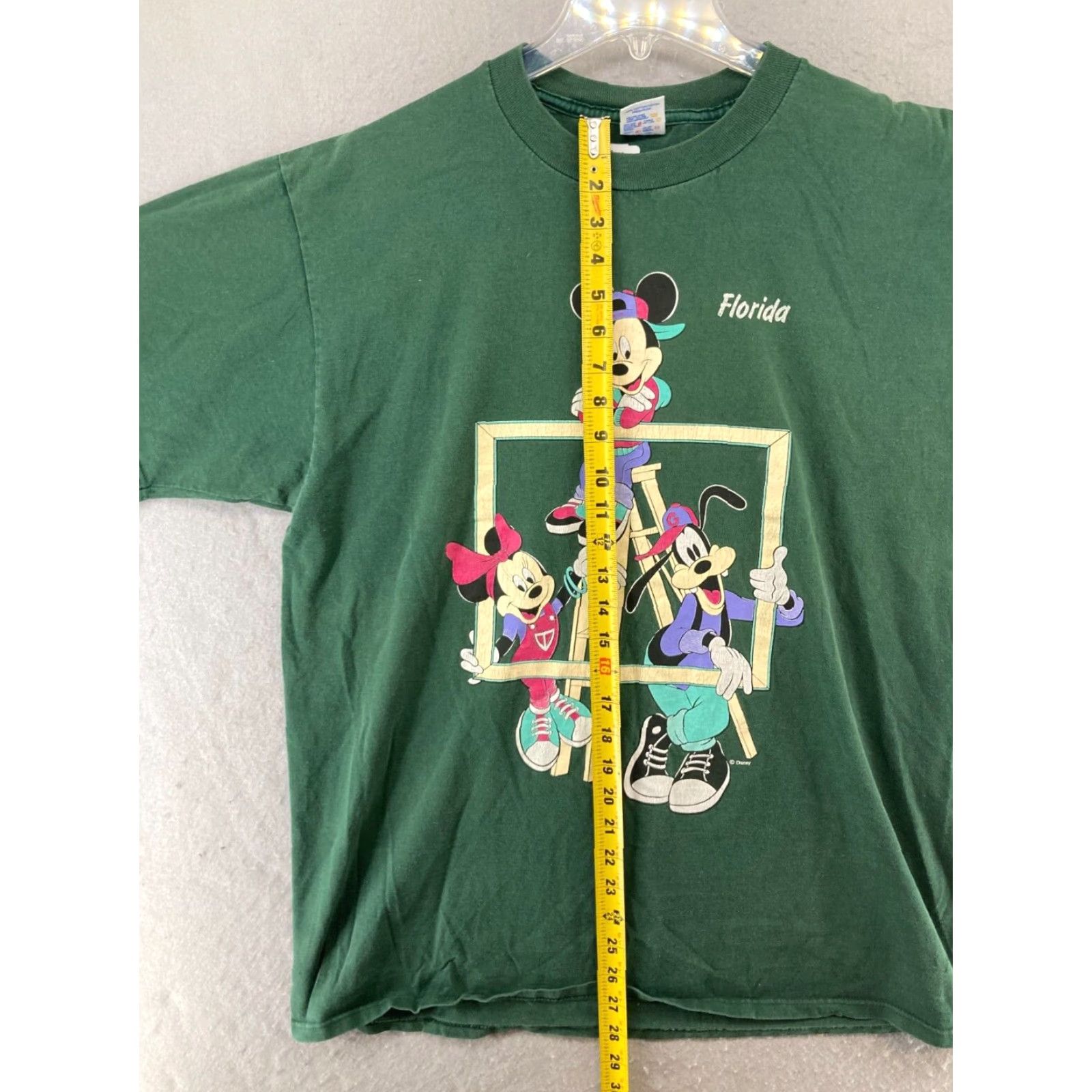 Disney VINTAGE Disney Mickey Mouse T-Shirt XL Green Graphic Print 90s Mens Size US XL / EU 56 / 4 - 3 Thumbnail