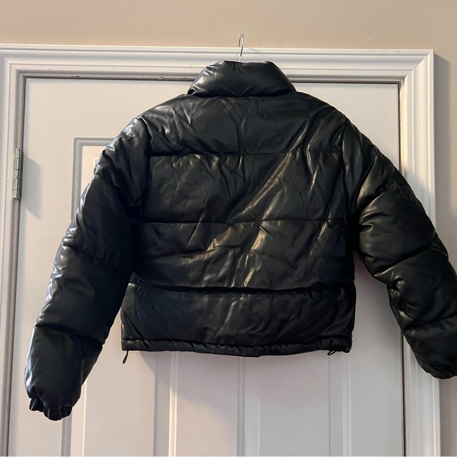 Other C&C California Black Puffer Jacket Size L / US 10 / IT 46 - 4 Thumbnail