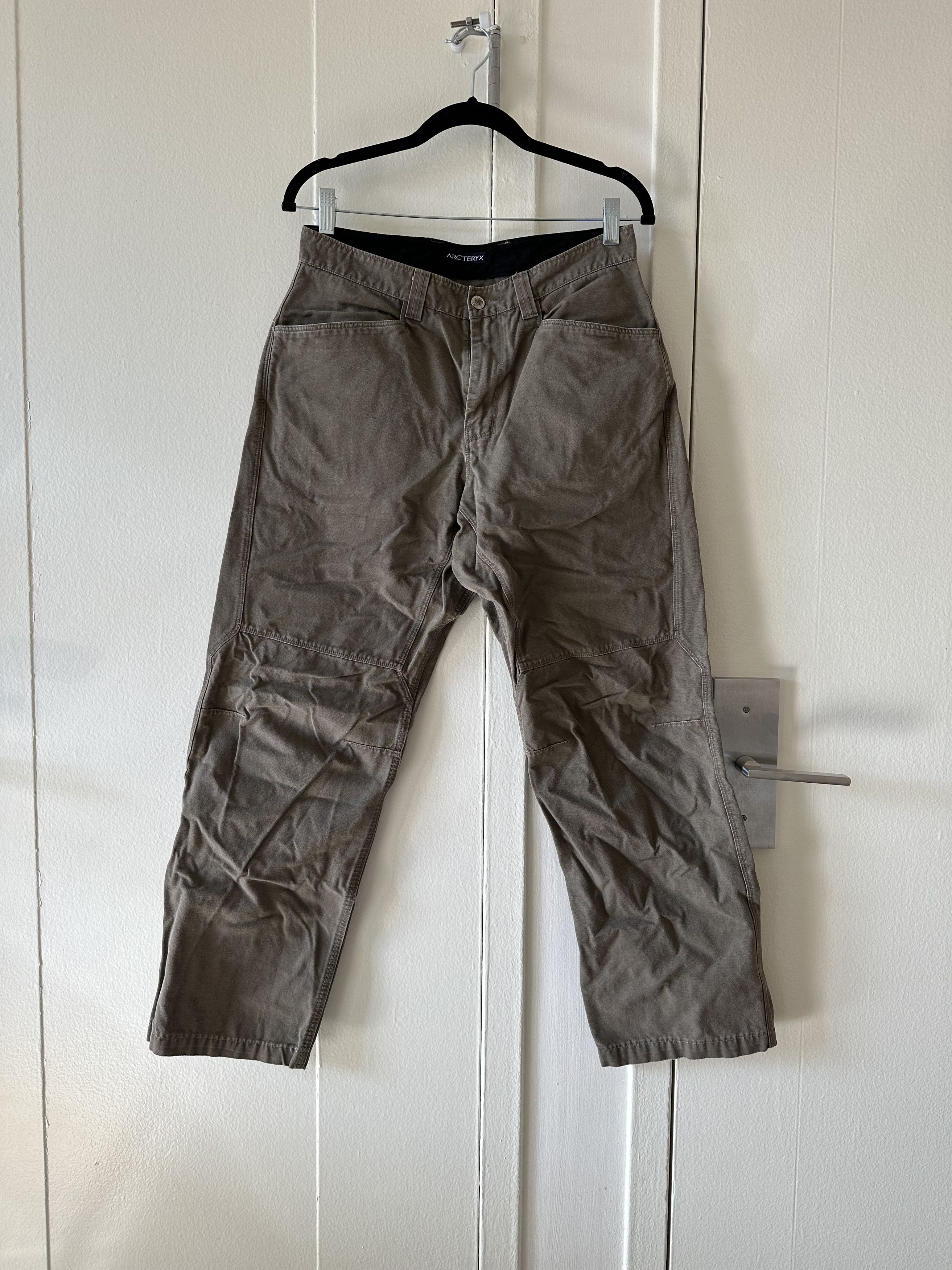 image of Arcteryx Arc'teryx Carpenter Work Pants in Greyish Green, Men's (Size 30)