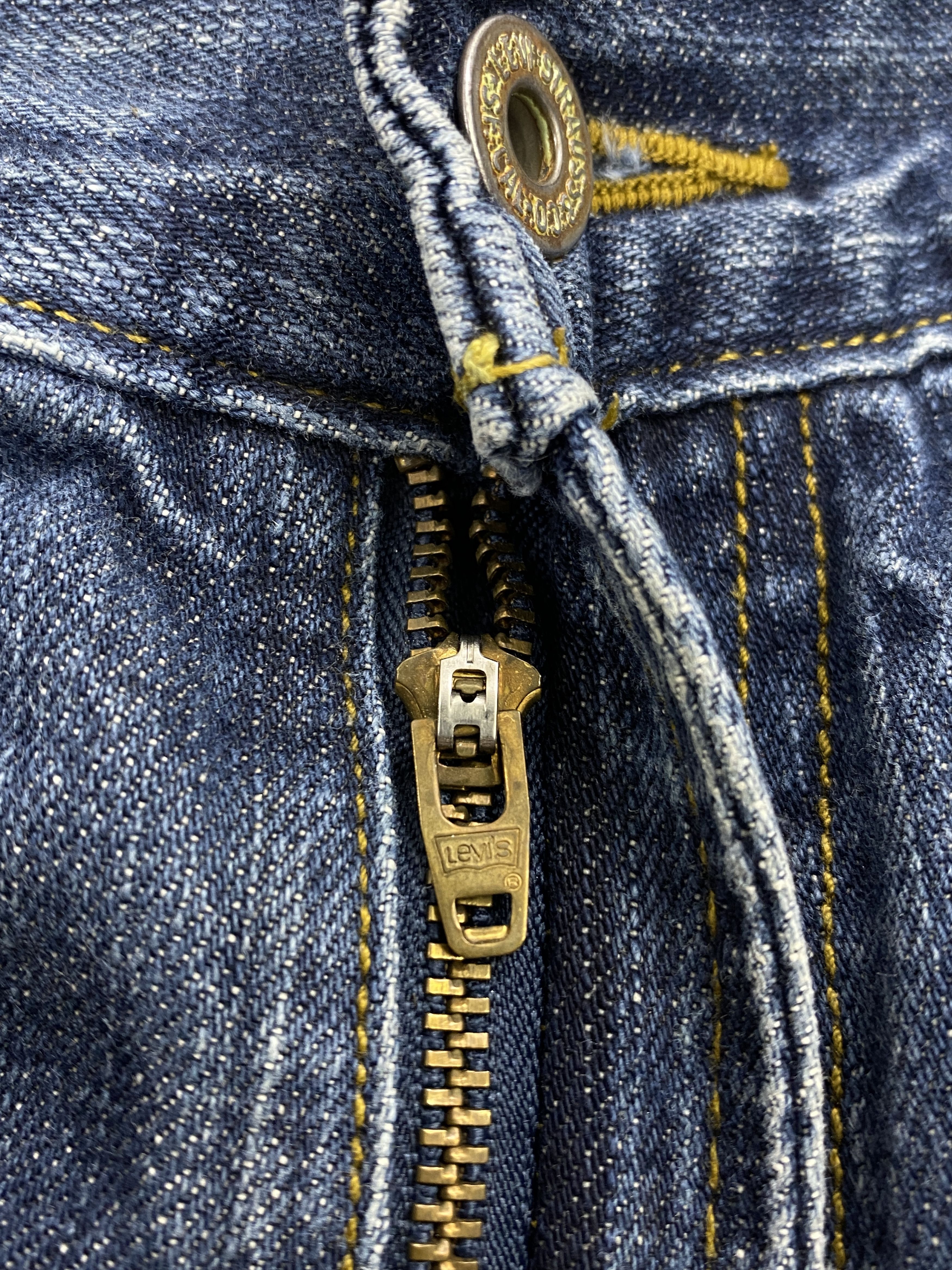 Levi's × Vintage Splatter Paint Vintage Levi's 527 Bootcut Jeans Size US 31 - 9 Thumbnail