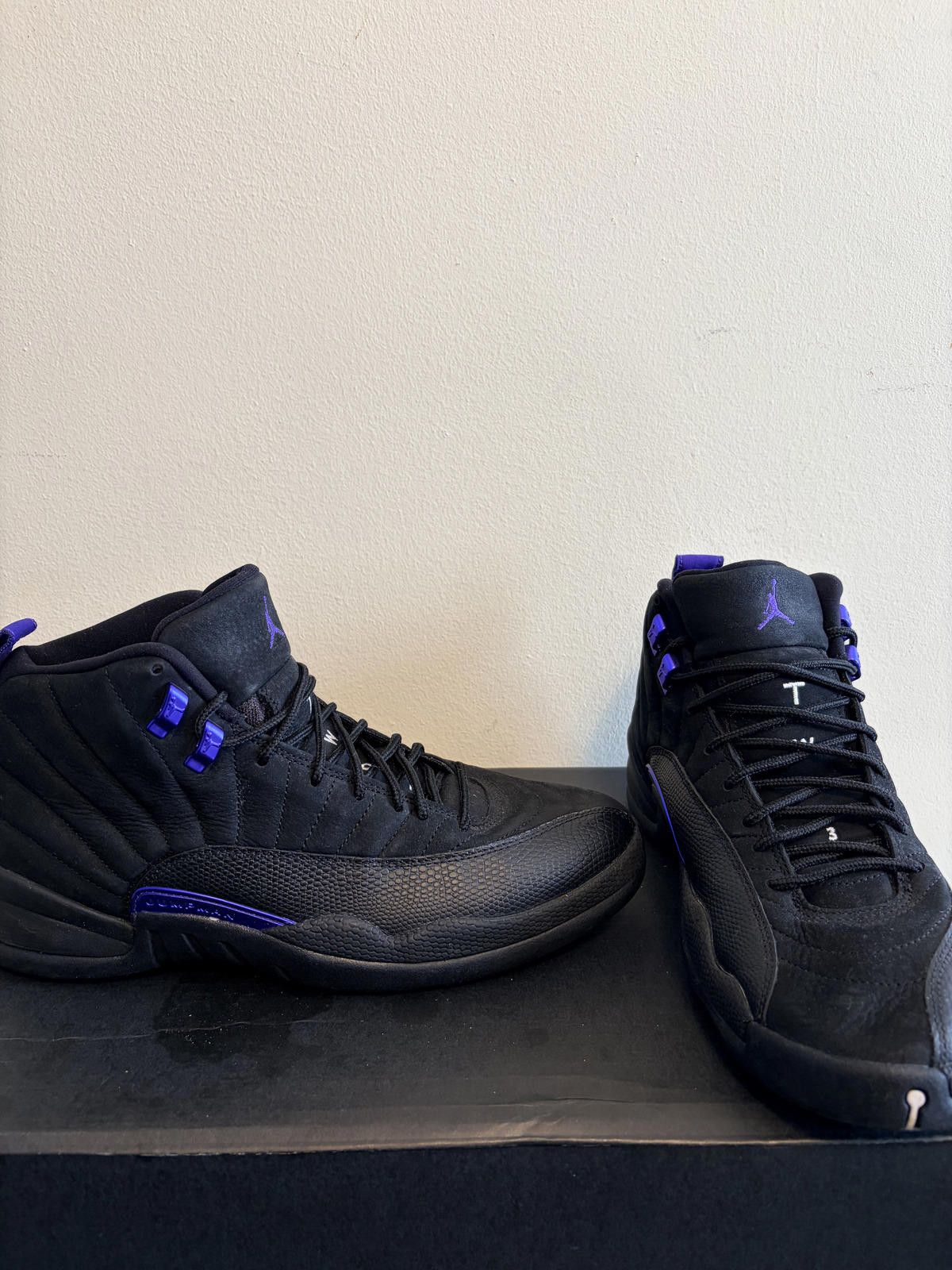 Jordan Brand Air Jordan 12 Retro Dark Concord Blk/Purple Shoe (Size 10.5) Size US 10.5 / EU 43-44 - 3 Thumbnail