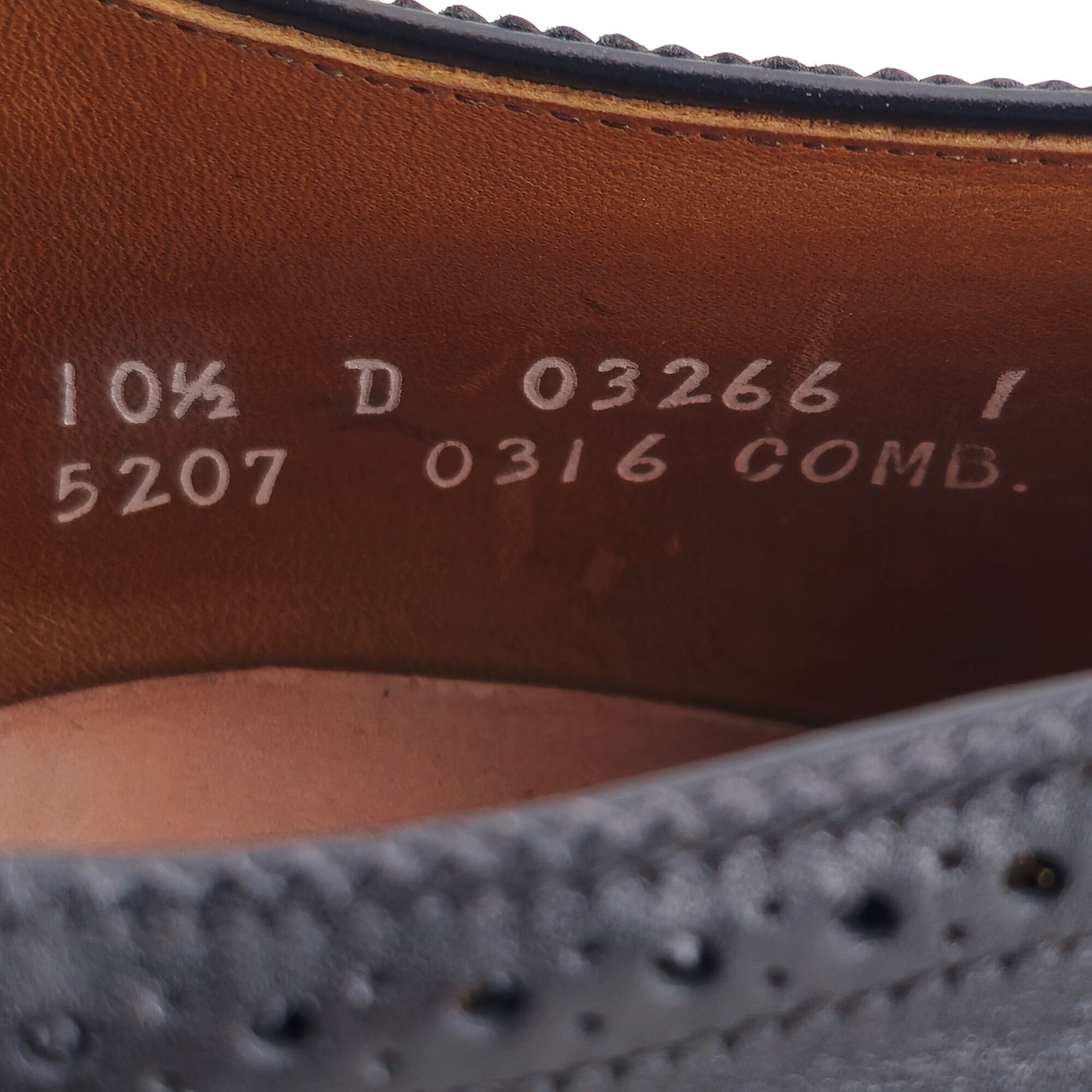 Allen Edmonds Vintage Allen Edmonds Dress Shoes Men's 10.5D Black Leather Size US 10.5 / EU 43-44 - 6 Thumbnail