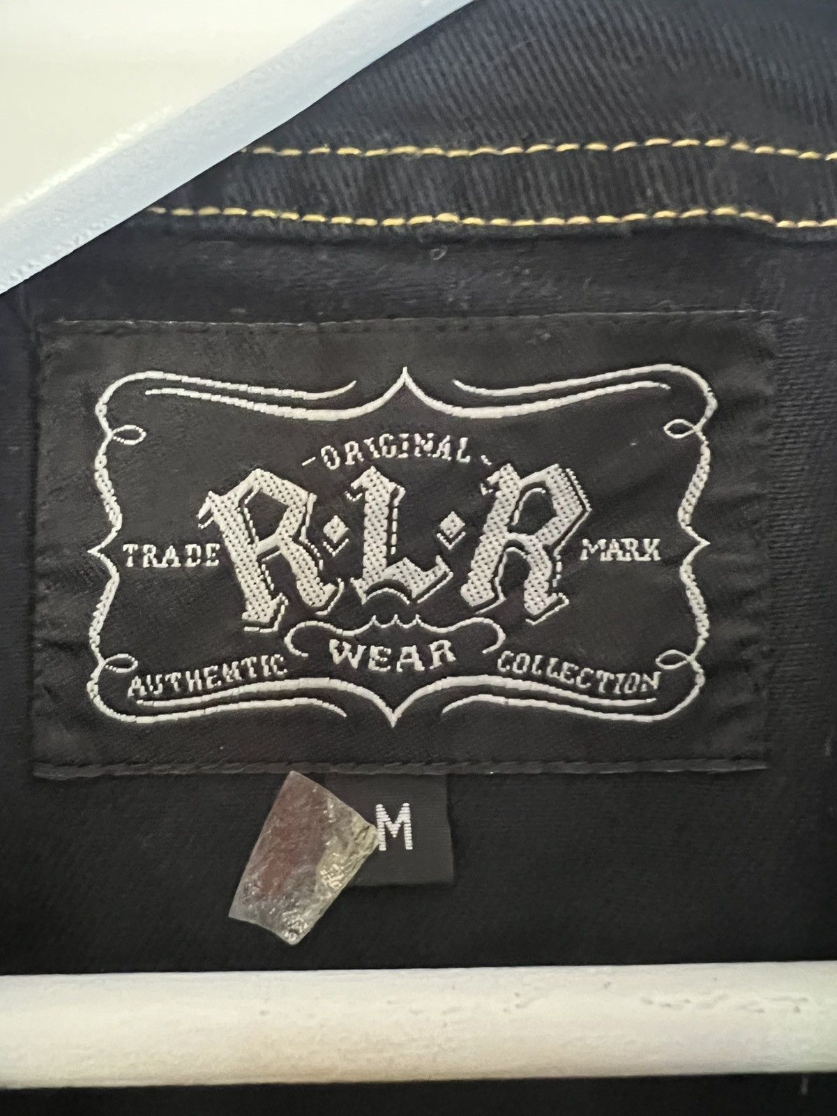 R.LAVEUR VEST
