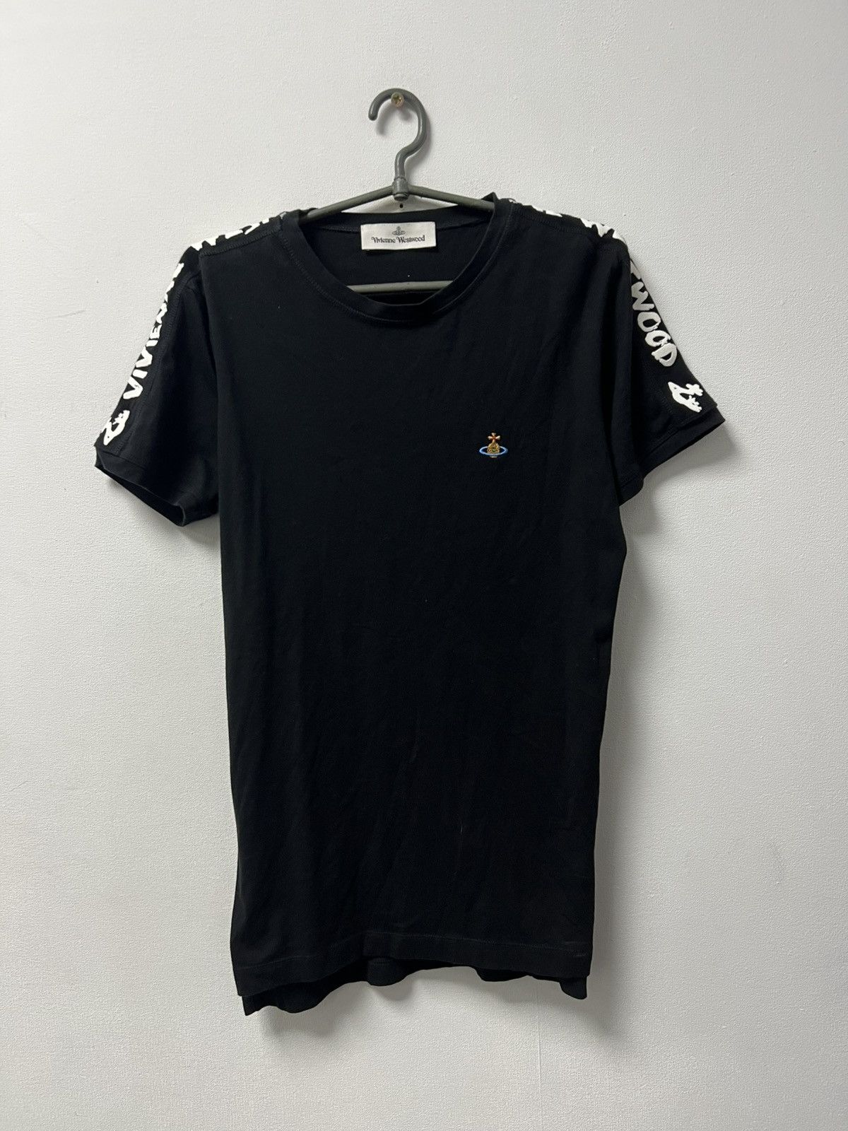 Vivienne Westwood Vivienne Westwood T-Shirt Big Logo Y2K | Grailed