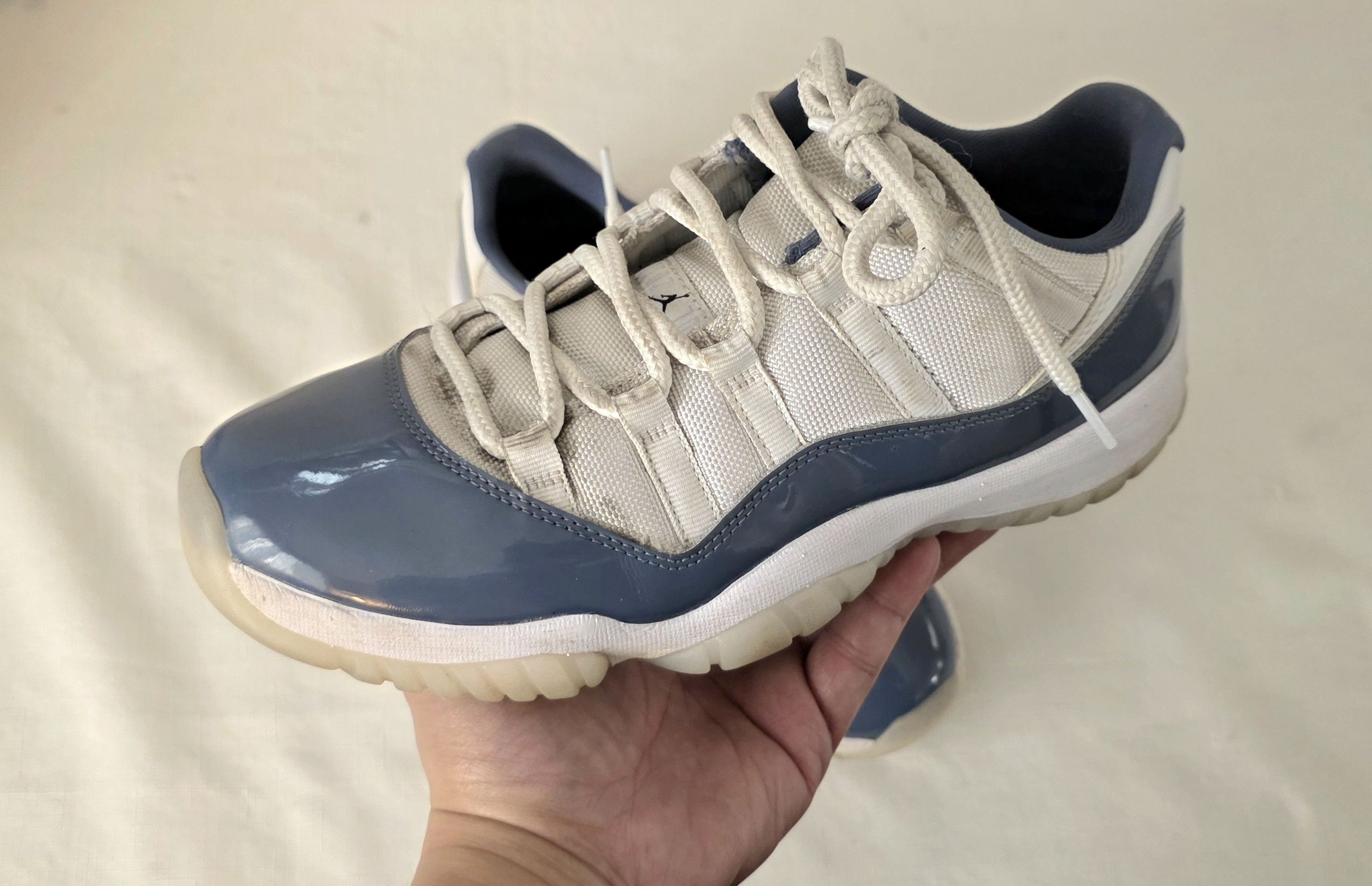 Jordan Brand Nike Air Jordan 11 Retro Low Diffused Blue FV5104-104 sz 8.5 Size US 8.5 / EU 41-42 - 1 Thumbnail