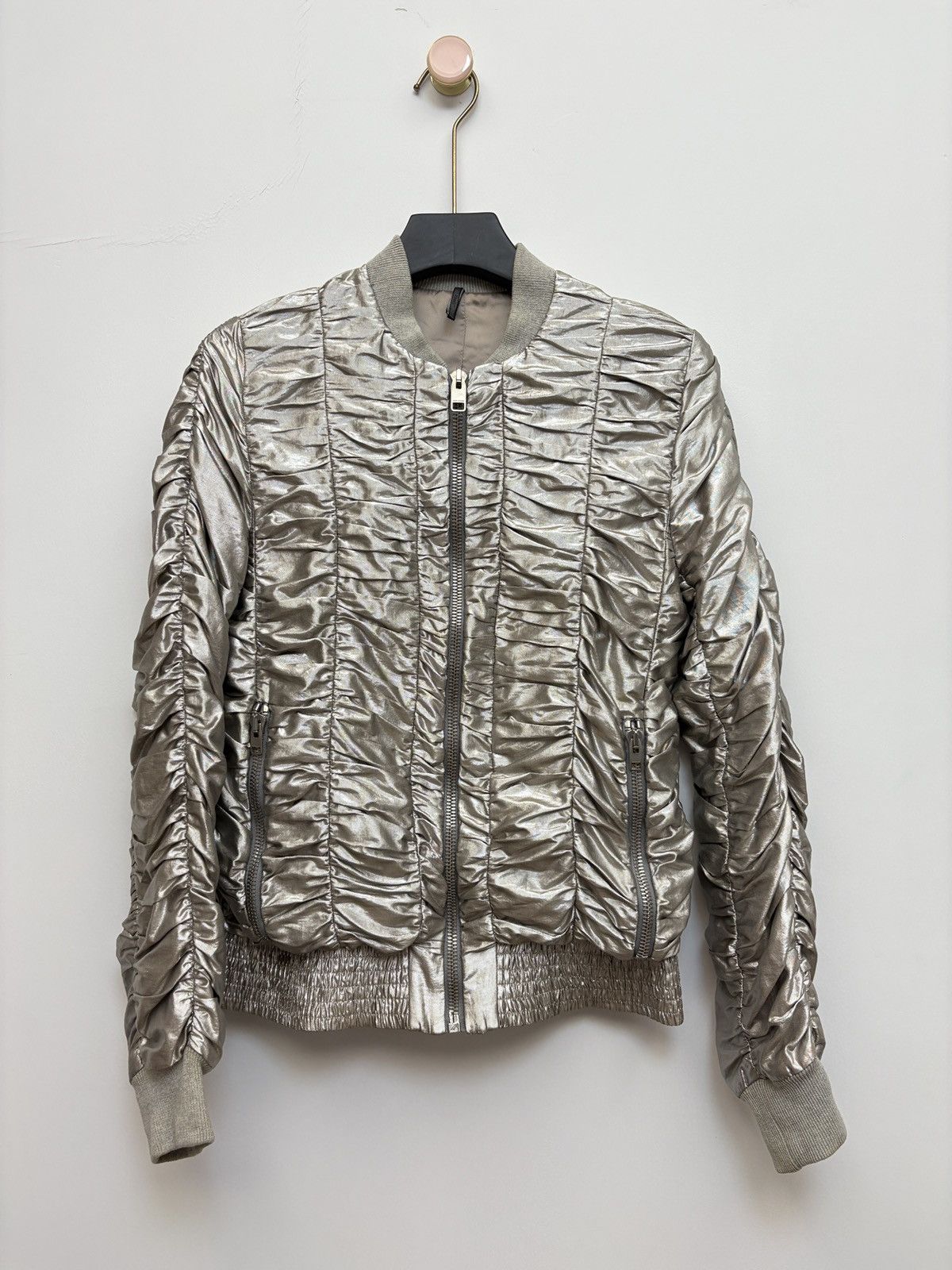 Dior Dior 07Ss Show Style Laser Silver Enamel Pleated Thin Jacket Size US S / EU 44-46 / 1 - 1 Thumbnail