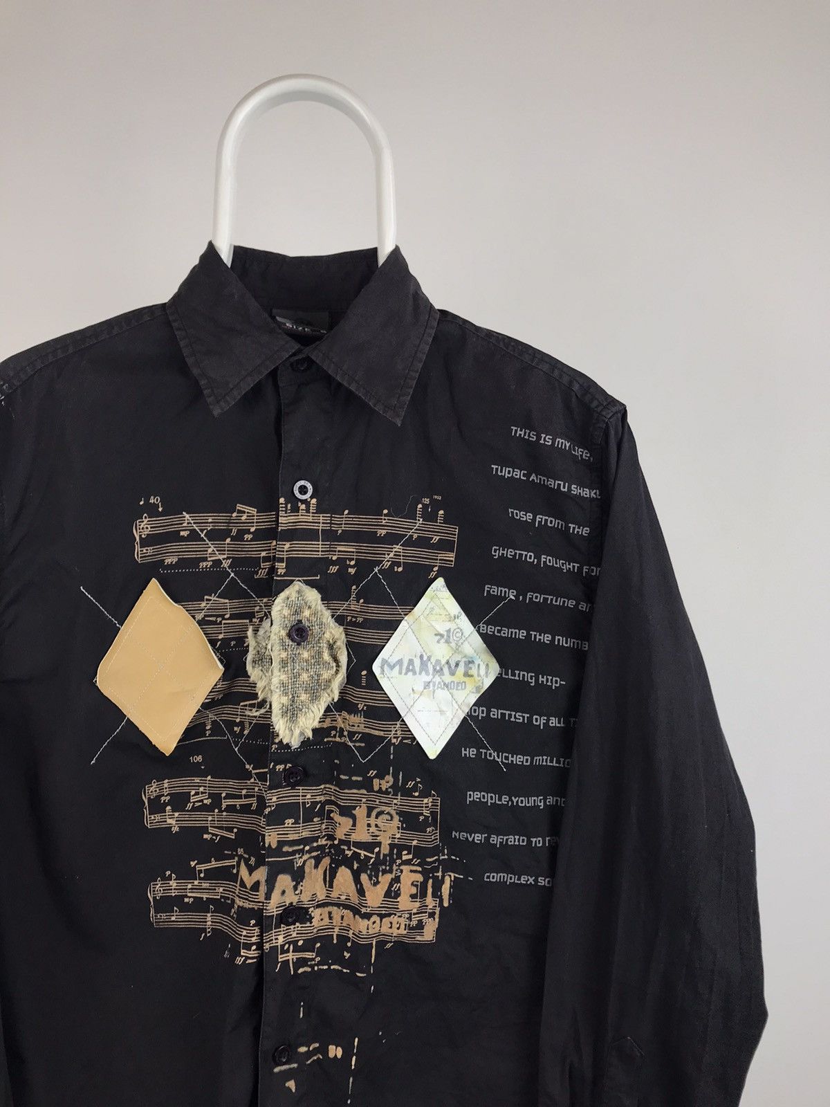 Makaveli Vintage Makaveli 2Pac Brand Big Logo Faded Shirt Size US S / EU 44-46 / 1 - 2 Thumbnail