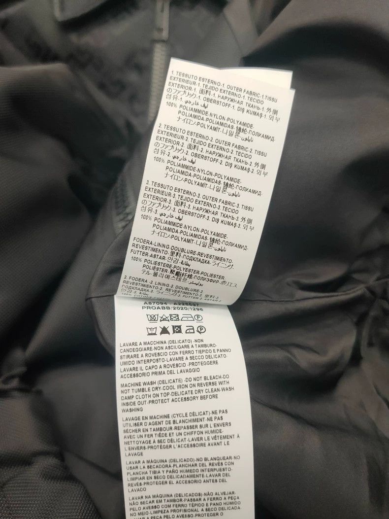 Versace Versace Classic collection of back nylon waterproof casual Size US M / EU 48-50 / 2 - 7 Thumbnail
