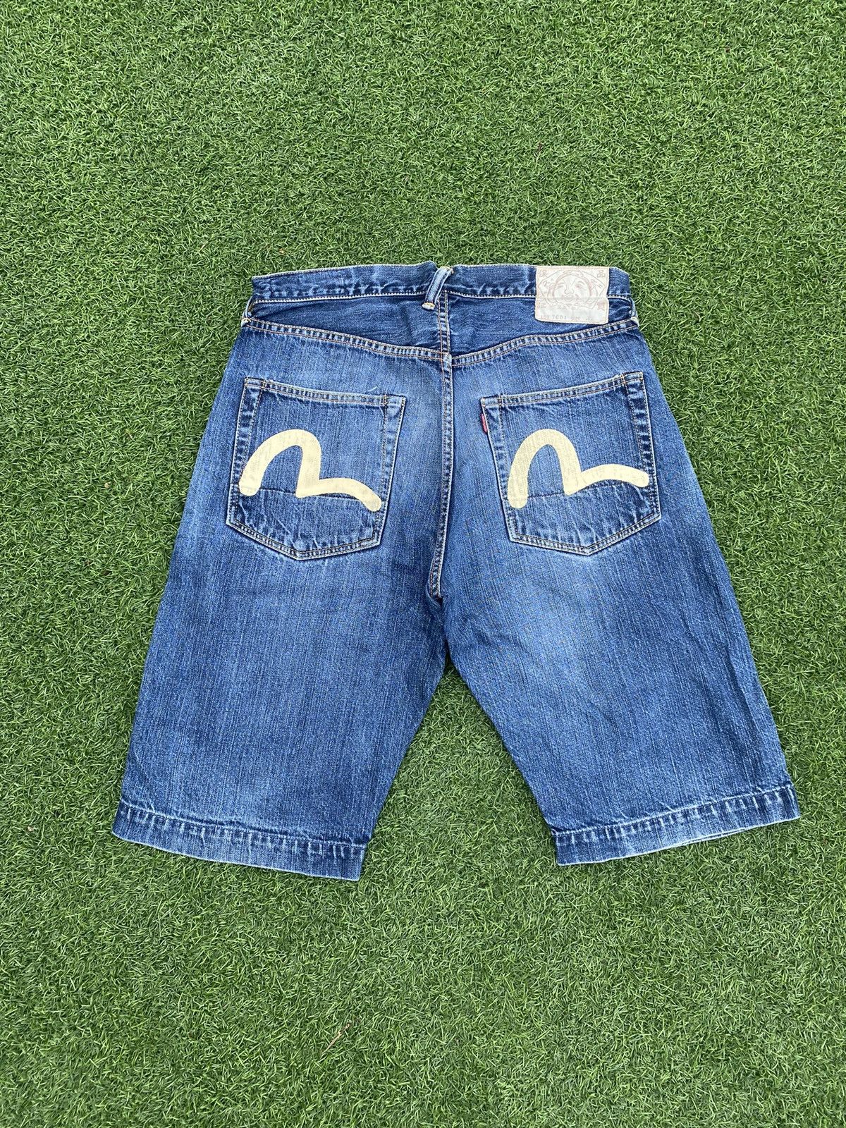 Evisu EVISU WHITE SEAGULL W RED SELVEDGE SHORT DENIM JEANS Size US 31 - 1 Thumbnail