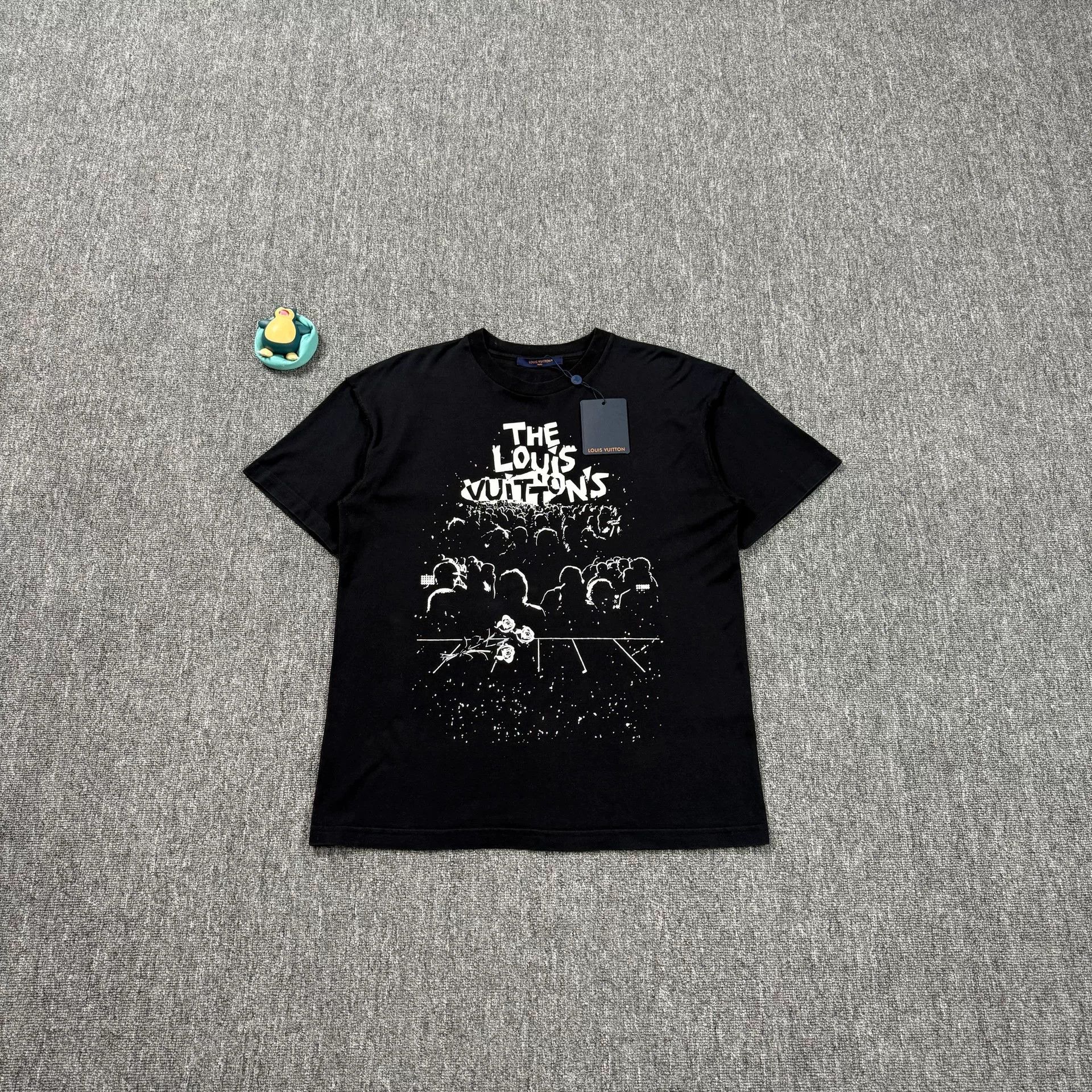 Louis Vuitton Louis Vuitton Concert Graphic T-Shirt Size S Size US S / EU 44-46 / 1 - 1 Thumbnail