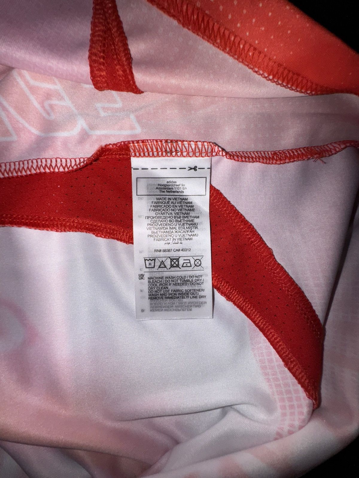 Palace × Y-3 × Yohji Yamamoto Palace x Y-3 Rose Football Jersey XS (HN9879) Size US XS / EU 42 / 0 - 7 Thumbnail