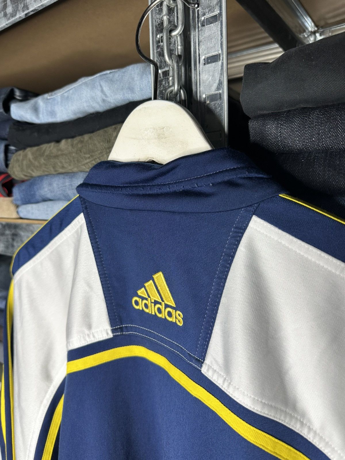 Adidas Vintage Adidas Track Jacket Stripe Performance Logo Size M Size US M / EU 48-50 / 2 - 8 Thumbnail