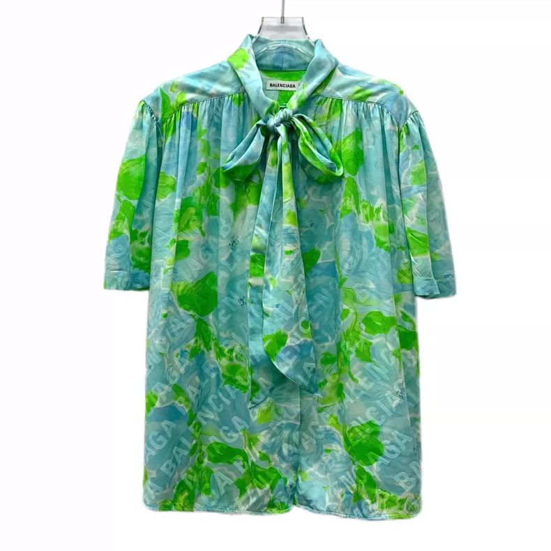 Balenciaga Balenciaga size 36 Short Sleeve Shirt with Color-block Let Size XS / US 0-2 / IT 36-38 - 1 Thumbnail