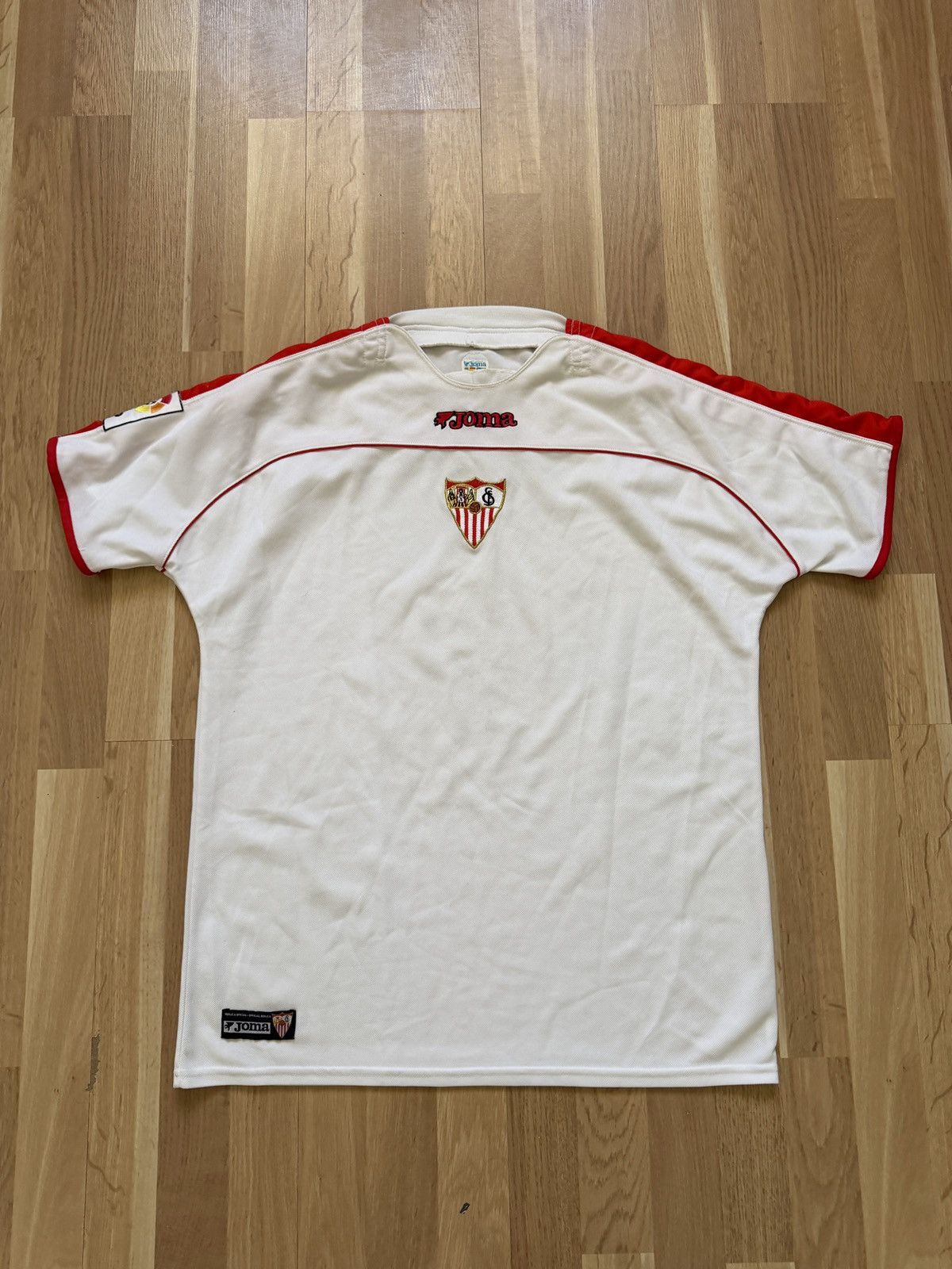 Joma SEVILLA SPAIN 2001 2002 HOME FOOTBALL SHIRT JERSEY CAMSETA Size US L / EU 52-54 / 3 - 1 Thumbnail