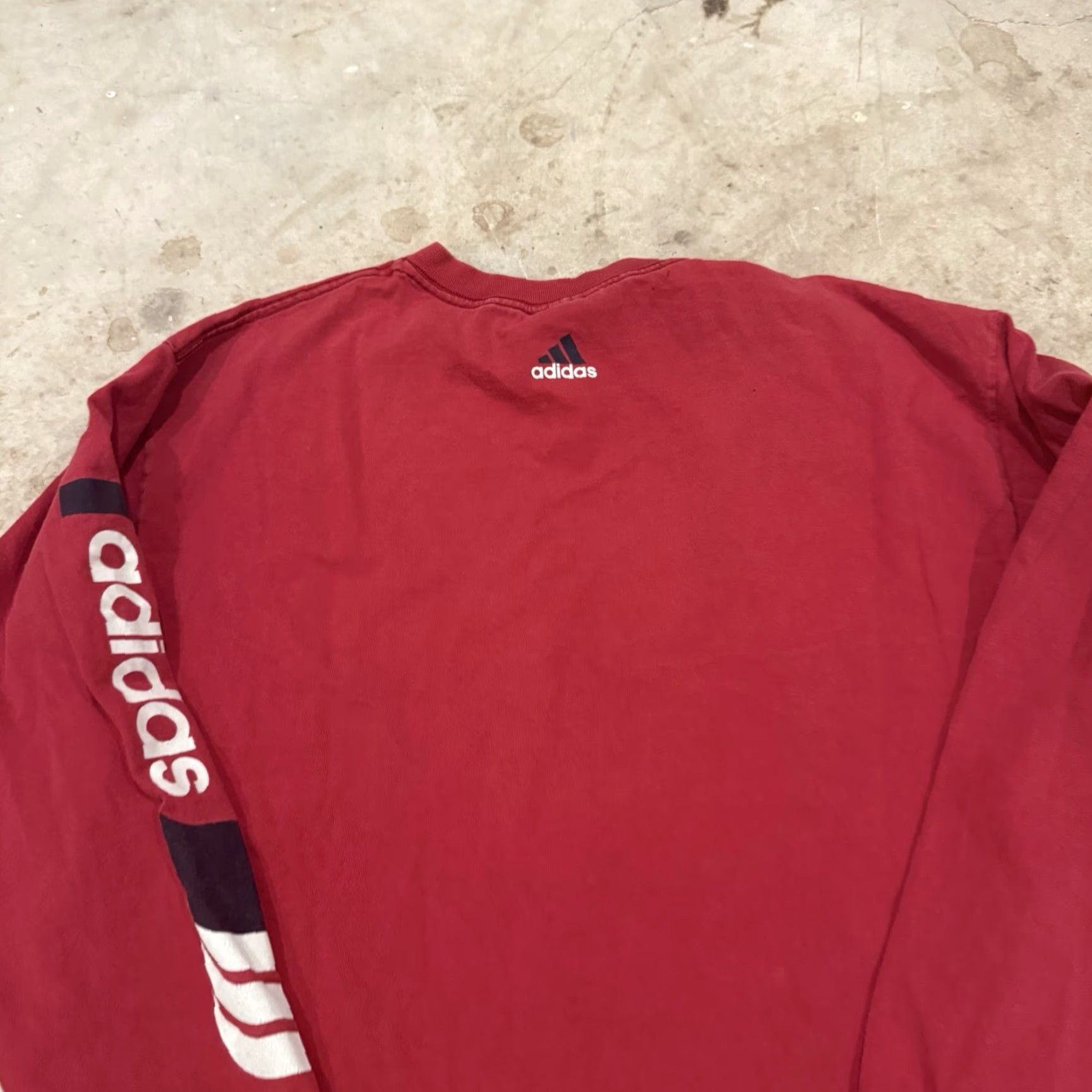 Adidas VINTAGE adidas Trefoil Long Sleeve T-Shirt USA Large Red Spellout M/L Unisex 90s Sportswear/Beach Size US M / EU 48-50 / 2 - 6 Thumbnail